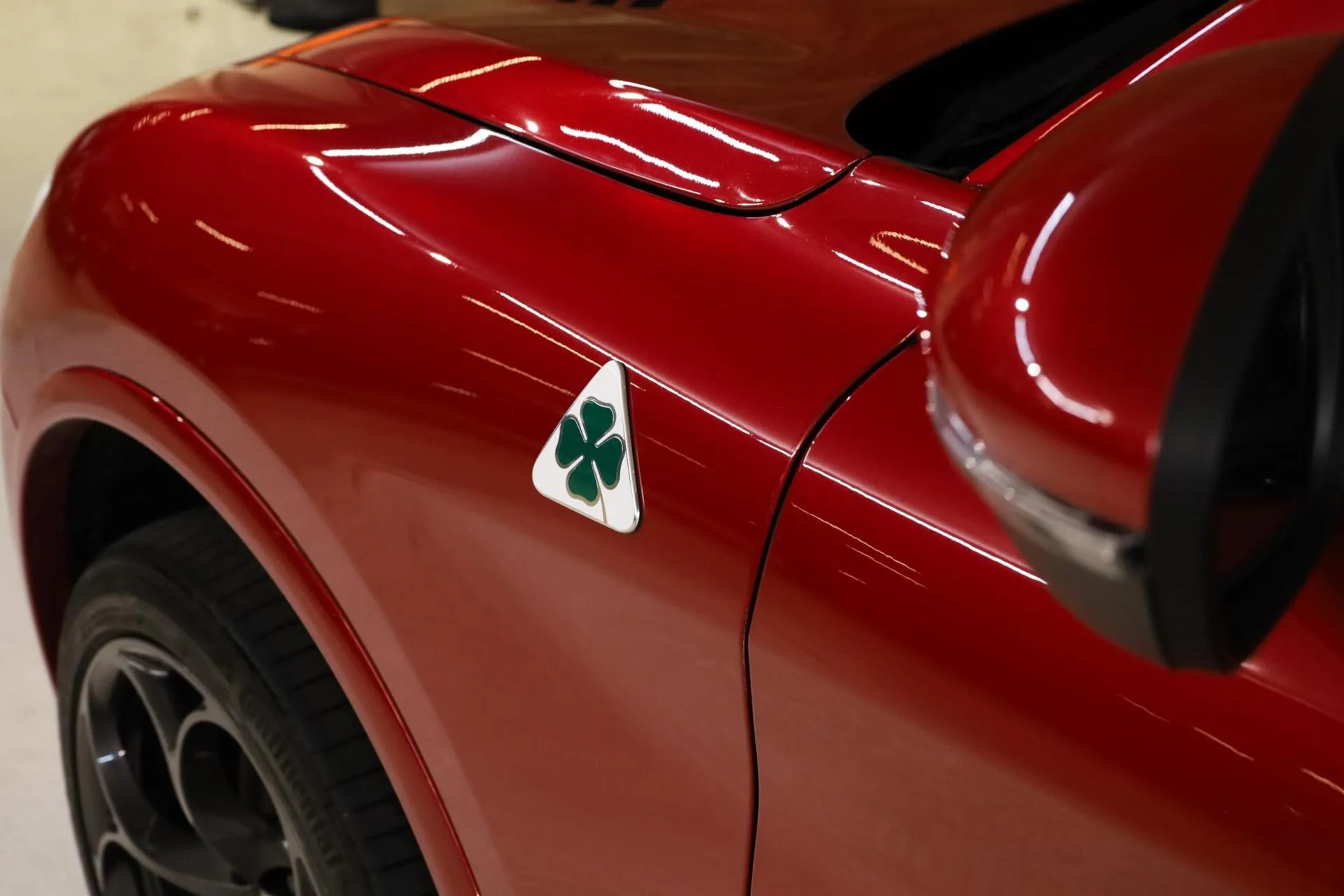 2018 Alfa Romeo Stelvio Quadrifoglio, 24/30