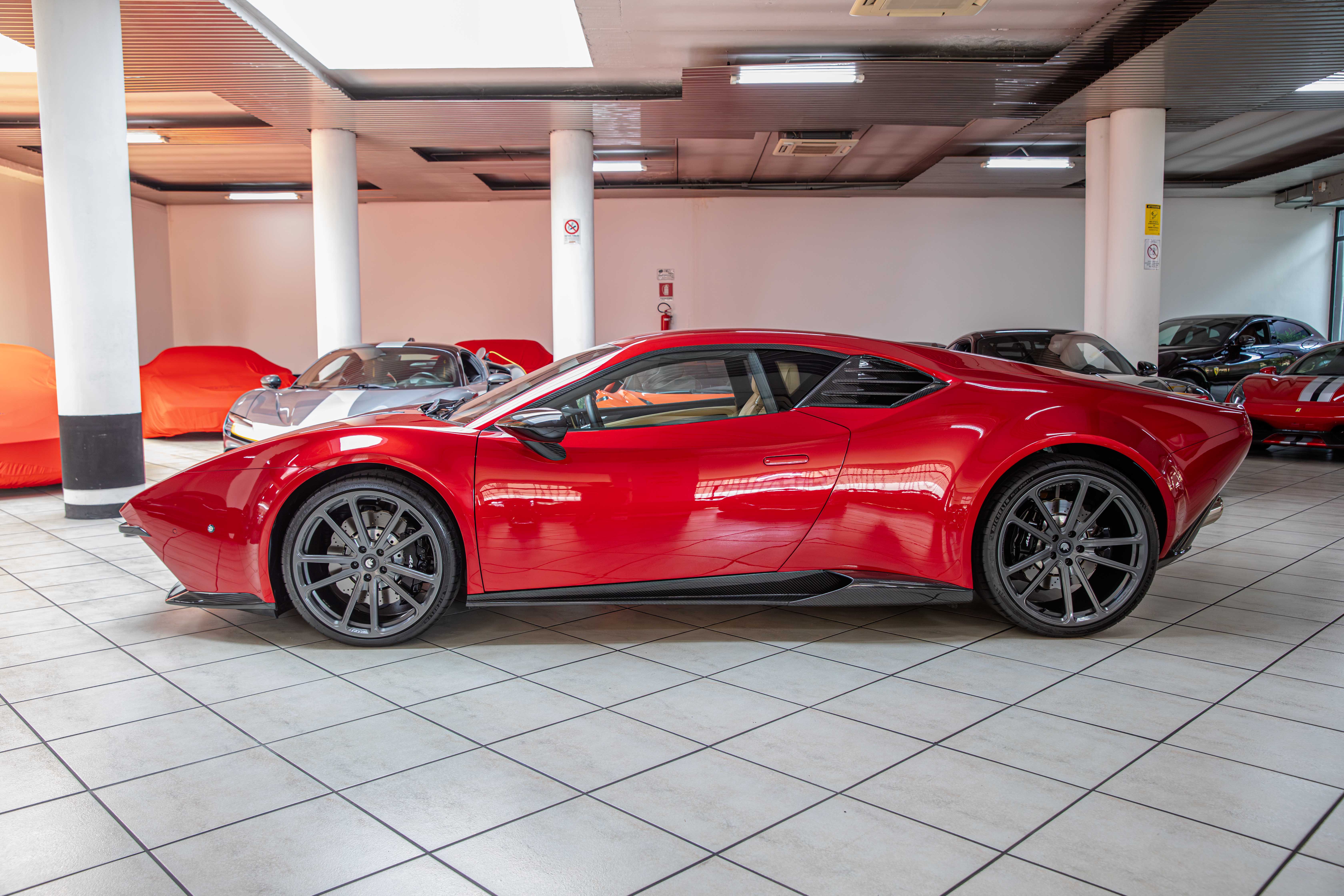 2018 ARES Panther ProgettoUno angeboten von einem Fachhändler in Milan, Italien, Foto 11 von 20