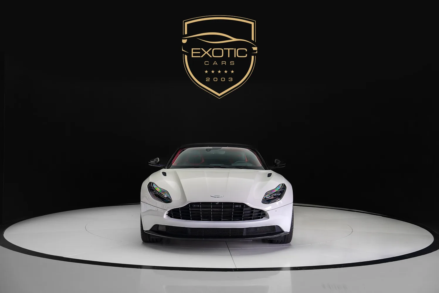 2018 Aston Martin DB11 V8, 2/15