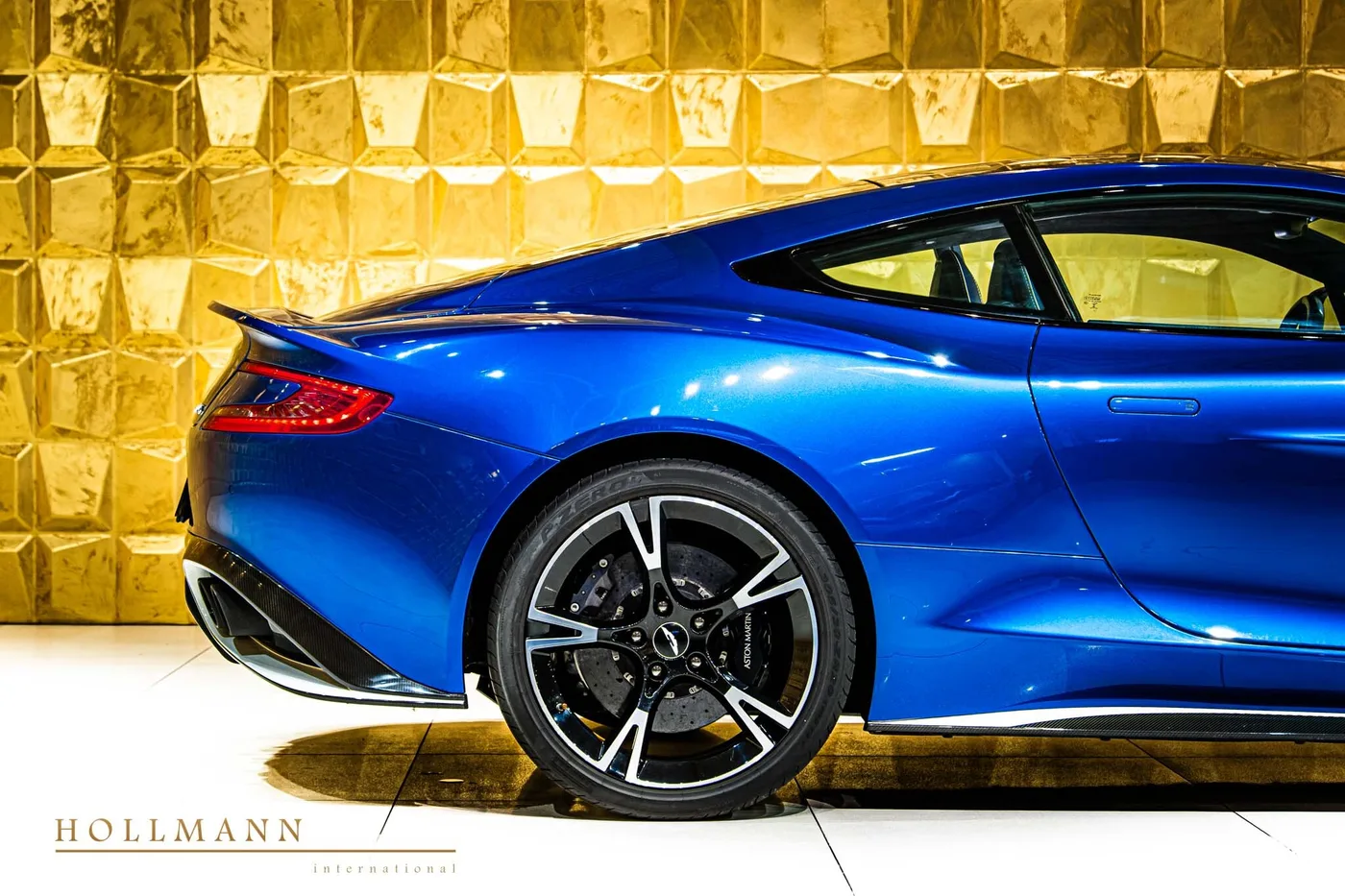 2018 Aston Martin Vanquish S angeboten von einem Fachhändler in Stuhr, Deutschland, Foto 8 von 8