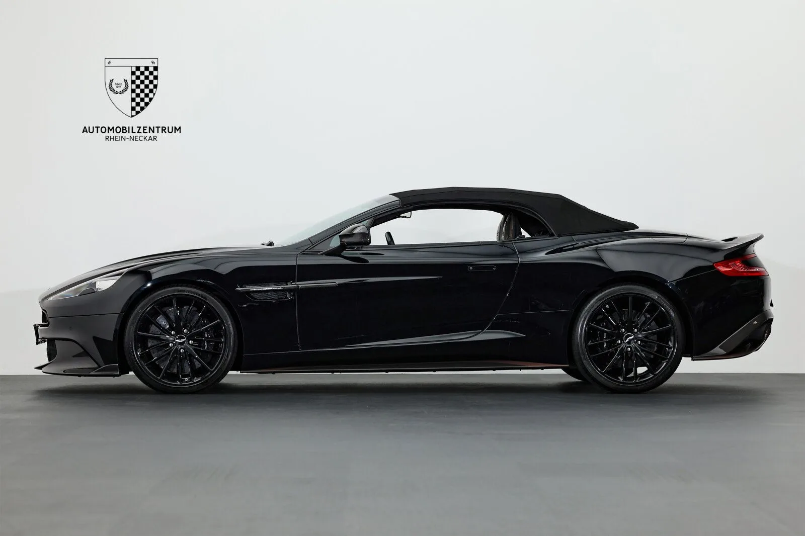 2018 Aston Martin Vanquish S Ultimate, 4/15