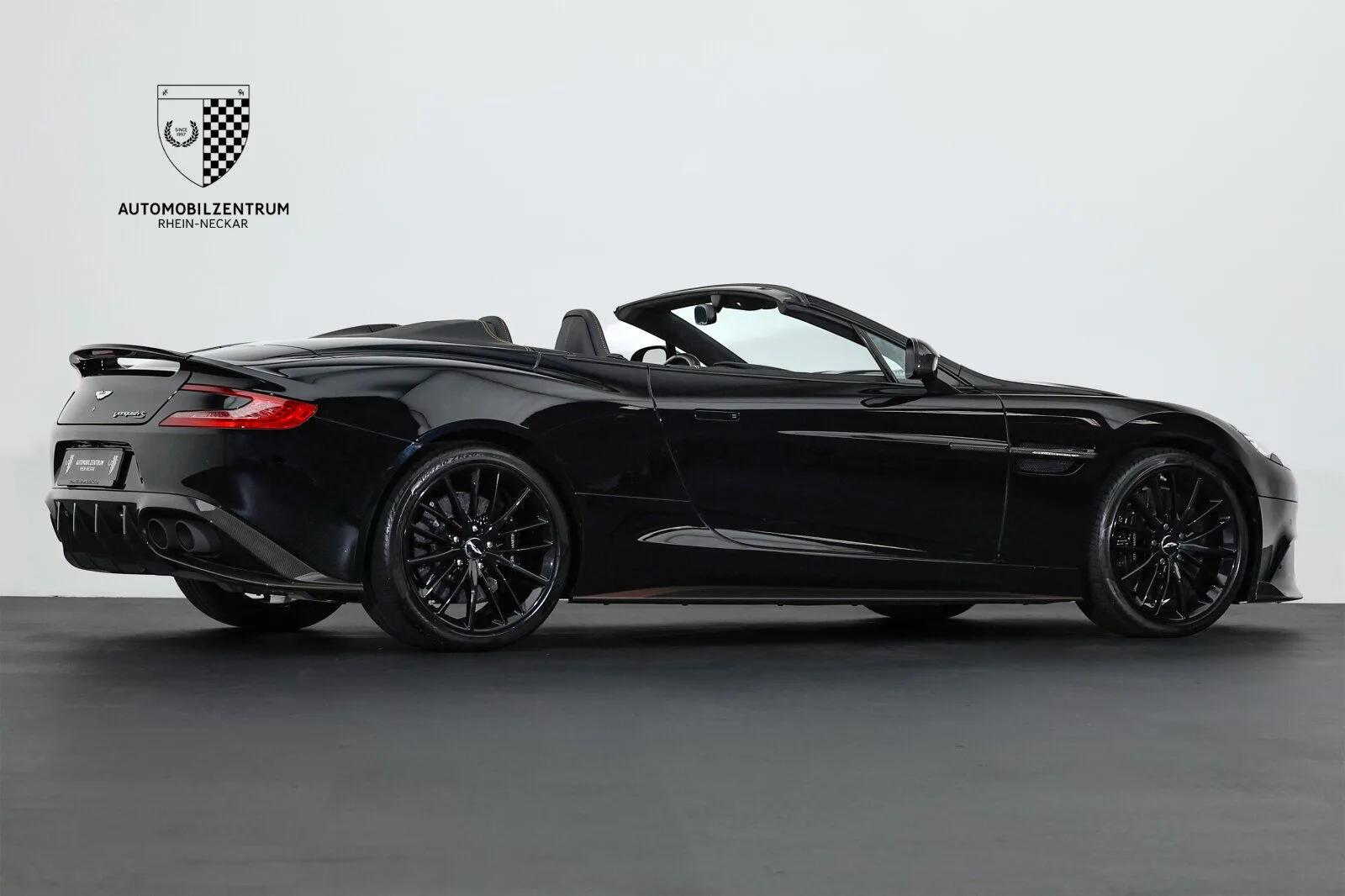 2018 Aston Martin Vanquish S Ultimate, 7/15