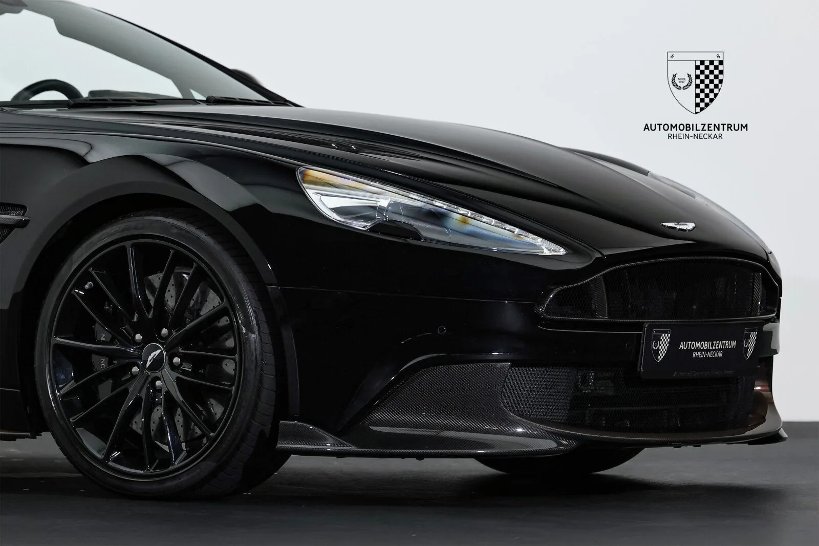 2018 Aston Martin Vanquish S Ultimate, 9/15