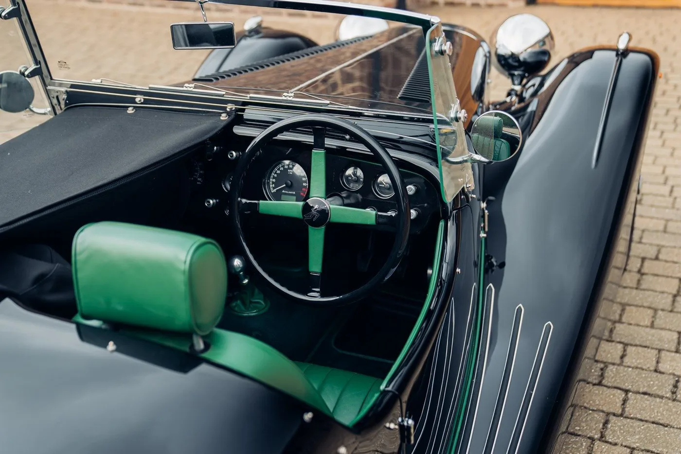 2018 Atalanta Sports Two-Seater offered by a specialist dealer in Chorleywood, United Kingdom, photo 3 of 15