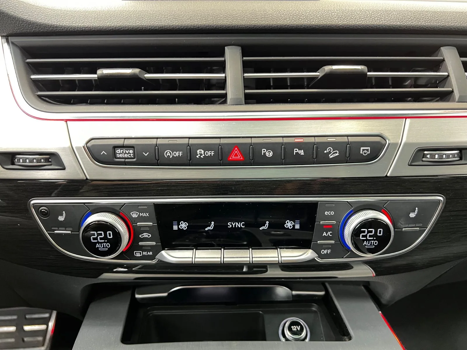 2018 Audi Q7, 25/30