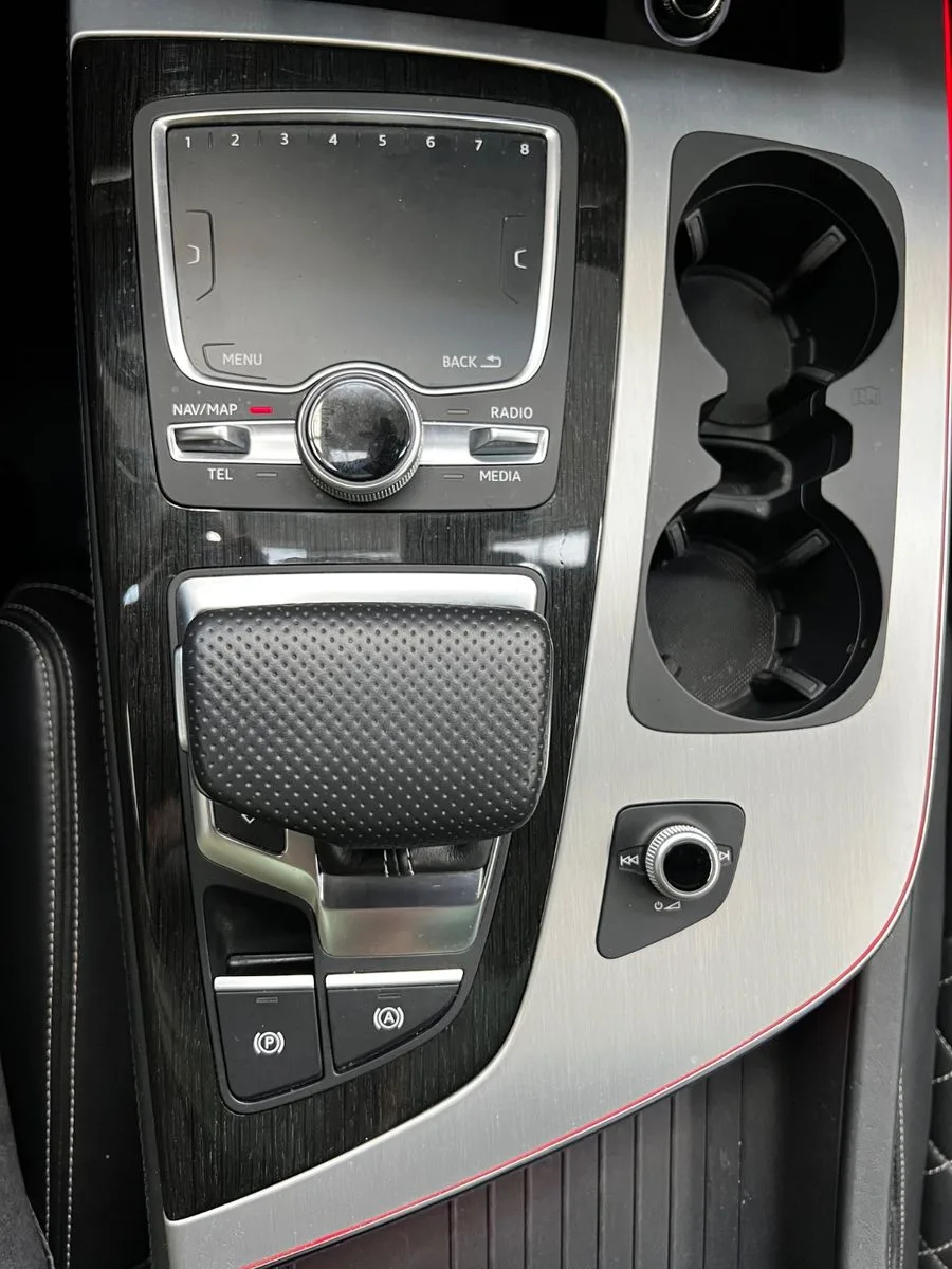 2018 Audi Q7, 26/30