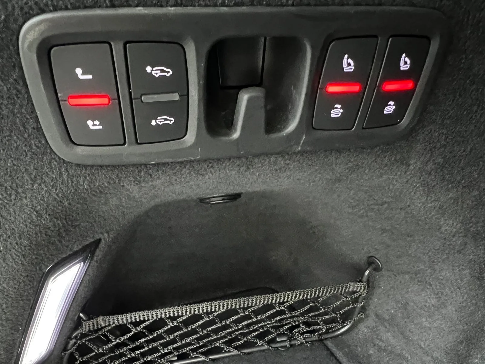 2018 Audi Q7, 28/30