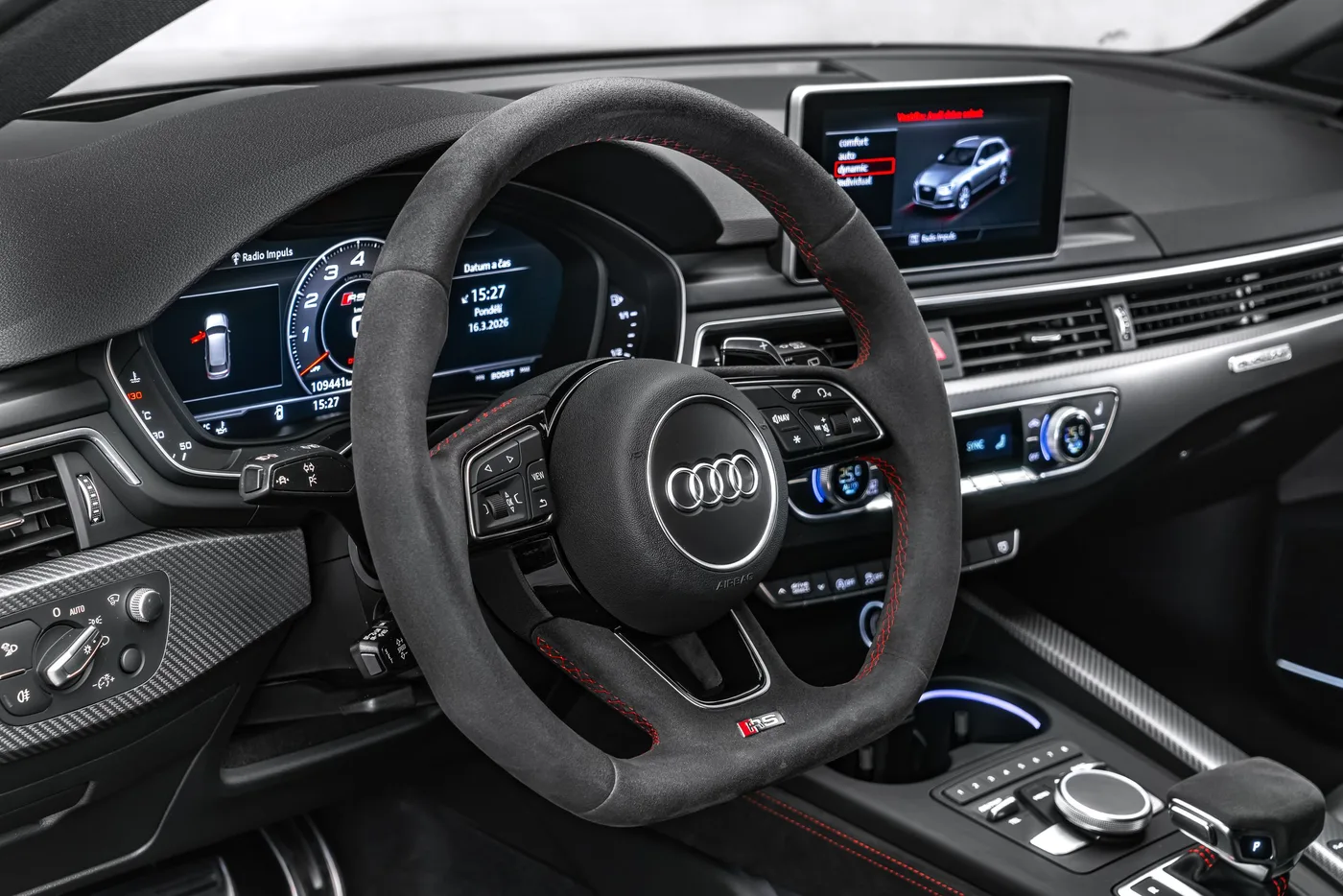 2018 Audi RS4 angeboten von einem Fachhändler in Ostrava, Tschechien, Foto 17 von 25