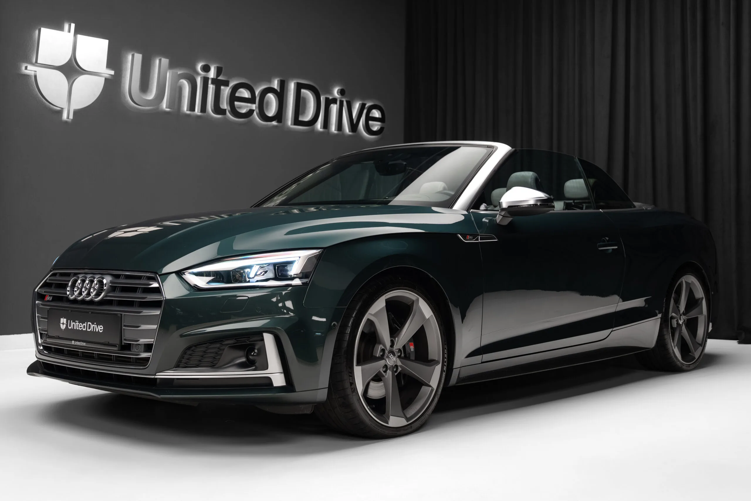 2018 Audi S5 Cabriolet angeboten von einem Fachhändler in Voluntari, Rumänien, Hauptfoto