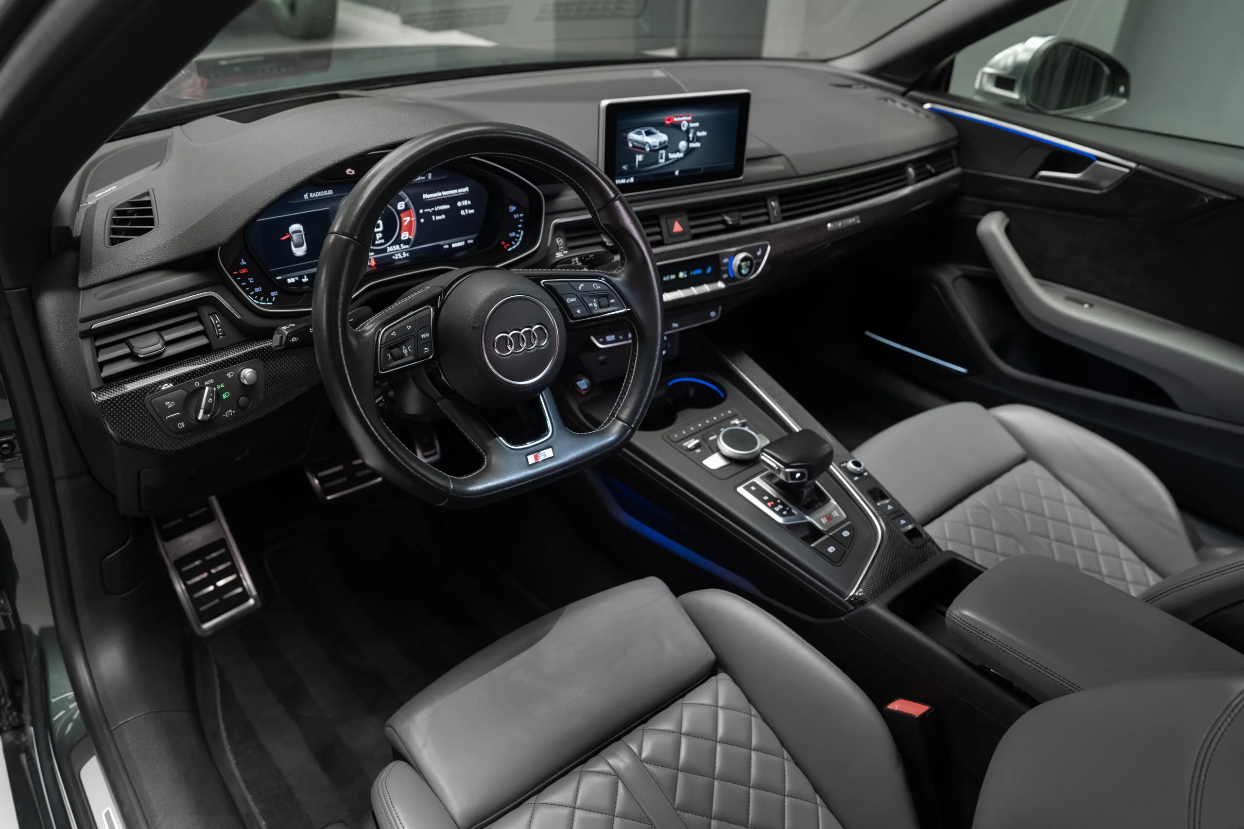 2018 Audi S5 Cabriolet, 16/30