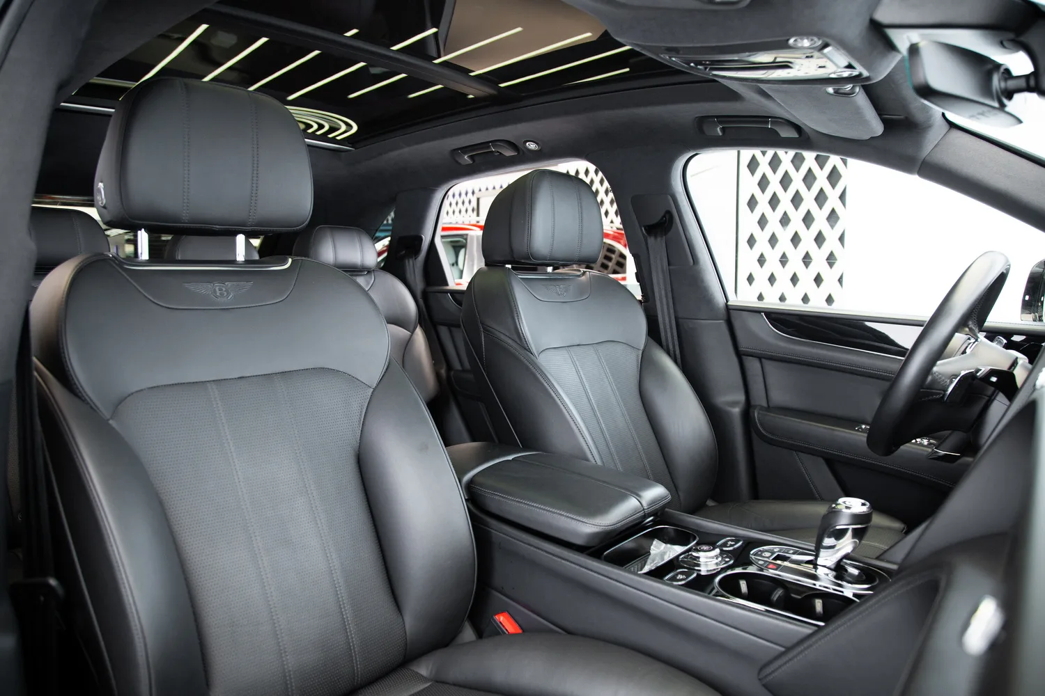 2018 Bentley Bentayga W12, 16/18