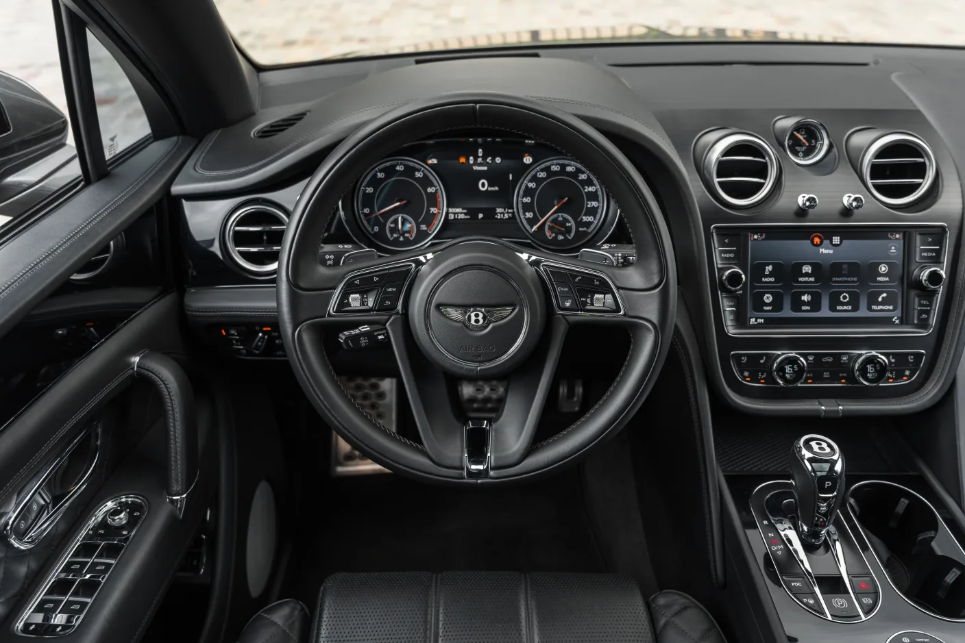 2018 Bentley Bentayga W12, 17/30
