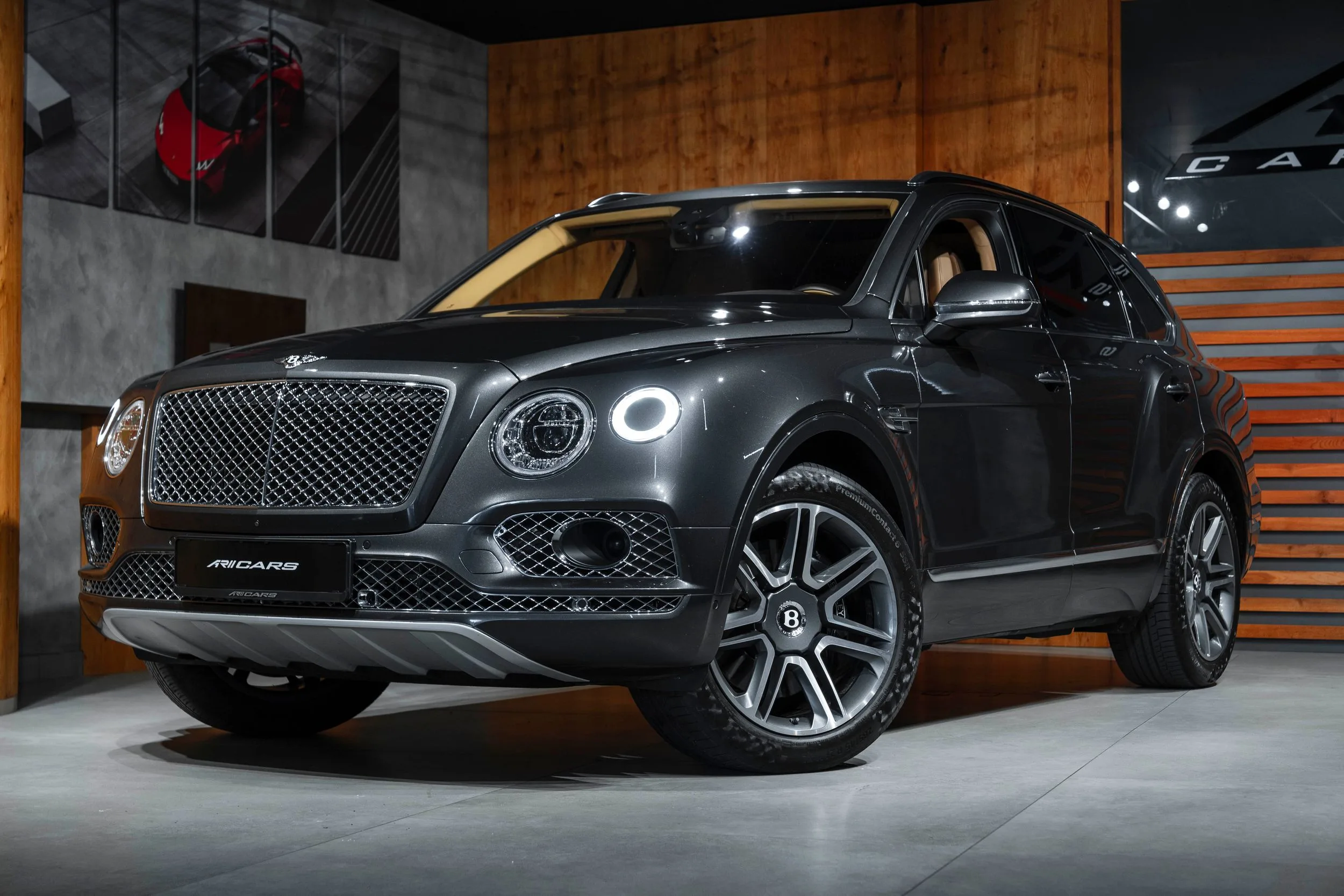 2018 Bentley Bentayga V8, 4/21