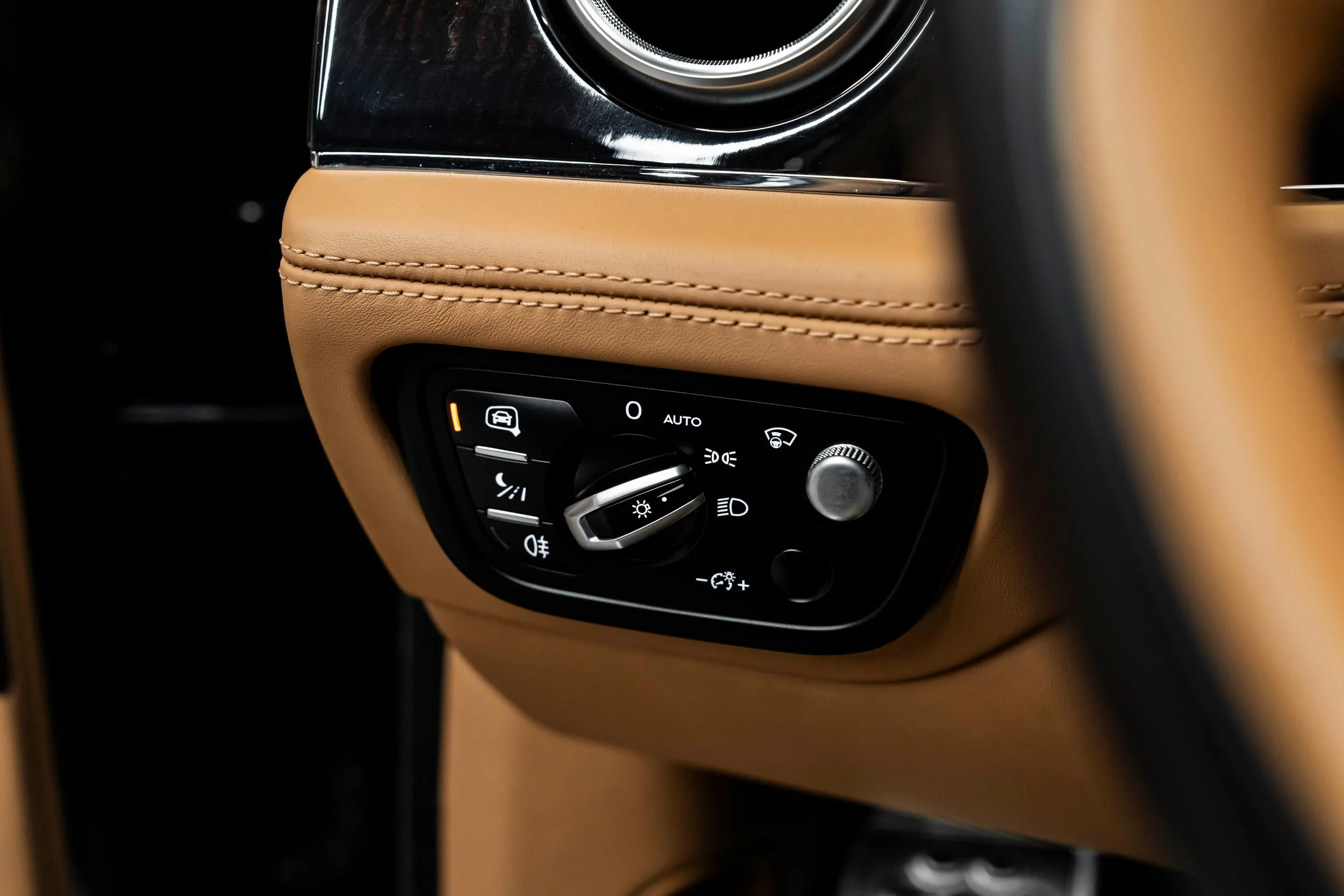 2018 Bentley Bentayga V8, 14/21