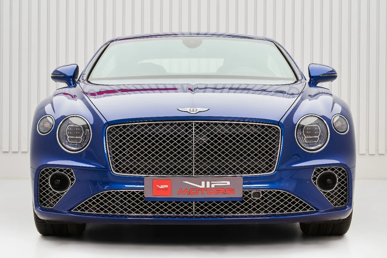 2018 Bentley Continental GT W12 offered by a specialist dealer in Dubai, United Arab Emirates, photo 2 of 10
