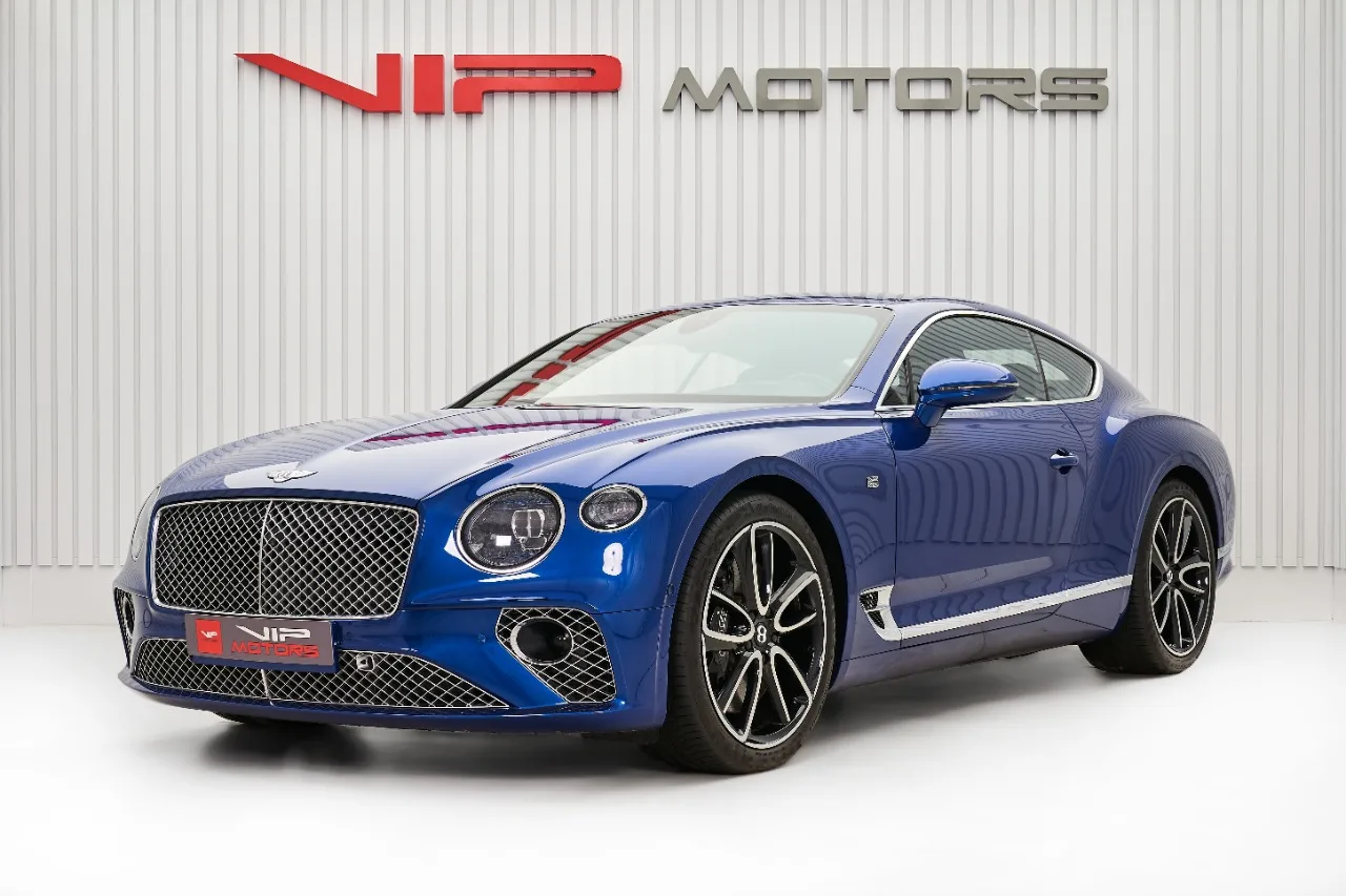 2018 Bentley Continental GT W12 offered by a specialist dealer in Dubai, United Arab Emirates, photo 3 of 10