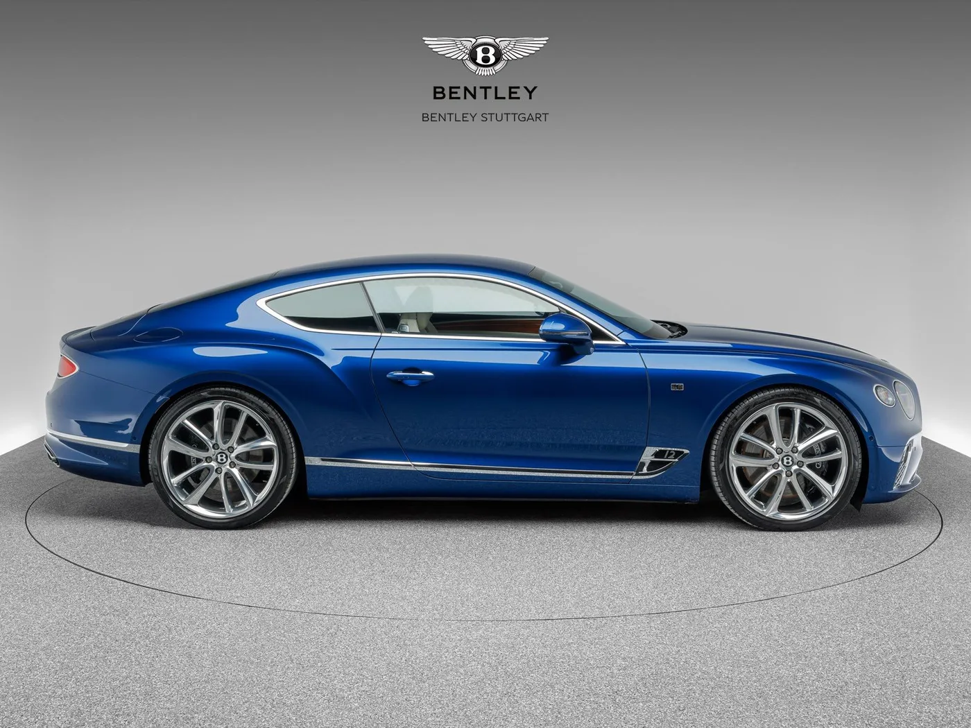 2018 Bentley Continental GT W12 offered by a specialist dealer in Singen, Germany, photo 2 of 15