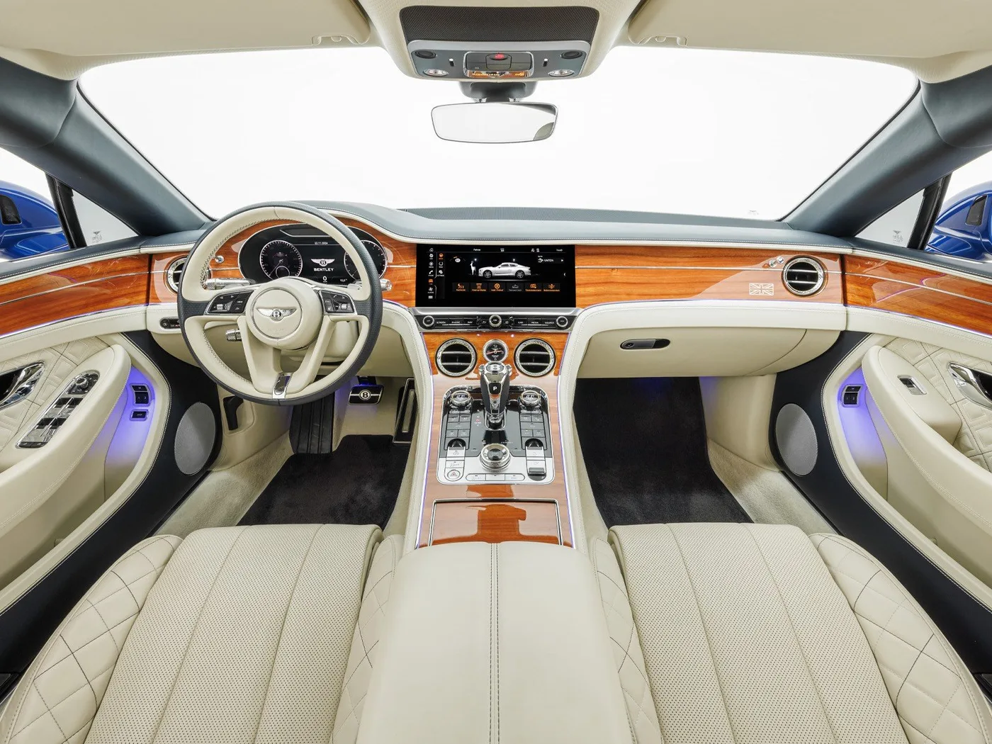 2018 Bentley Continental GT W12 offered by a specialist dealer in Singen, Germany, photo 6 of 15