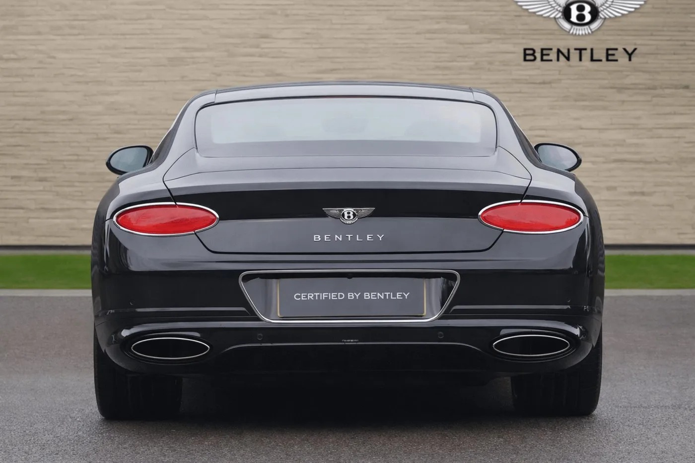 2018 Bentley Continental GT W12 angeboten von einer Vertragshändlergruppe in Ripley, Vereinigtes Königreich, Foto 9 von 25