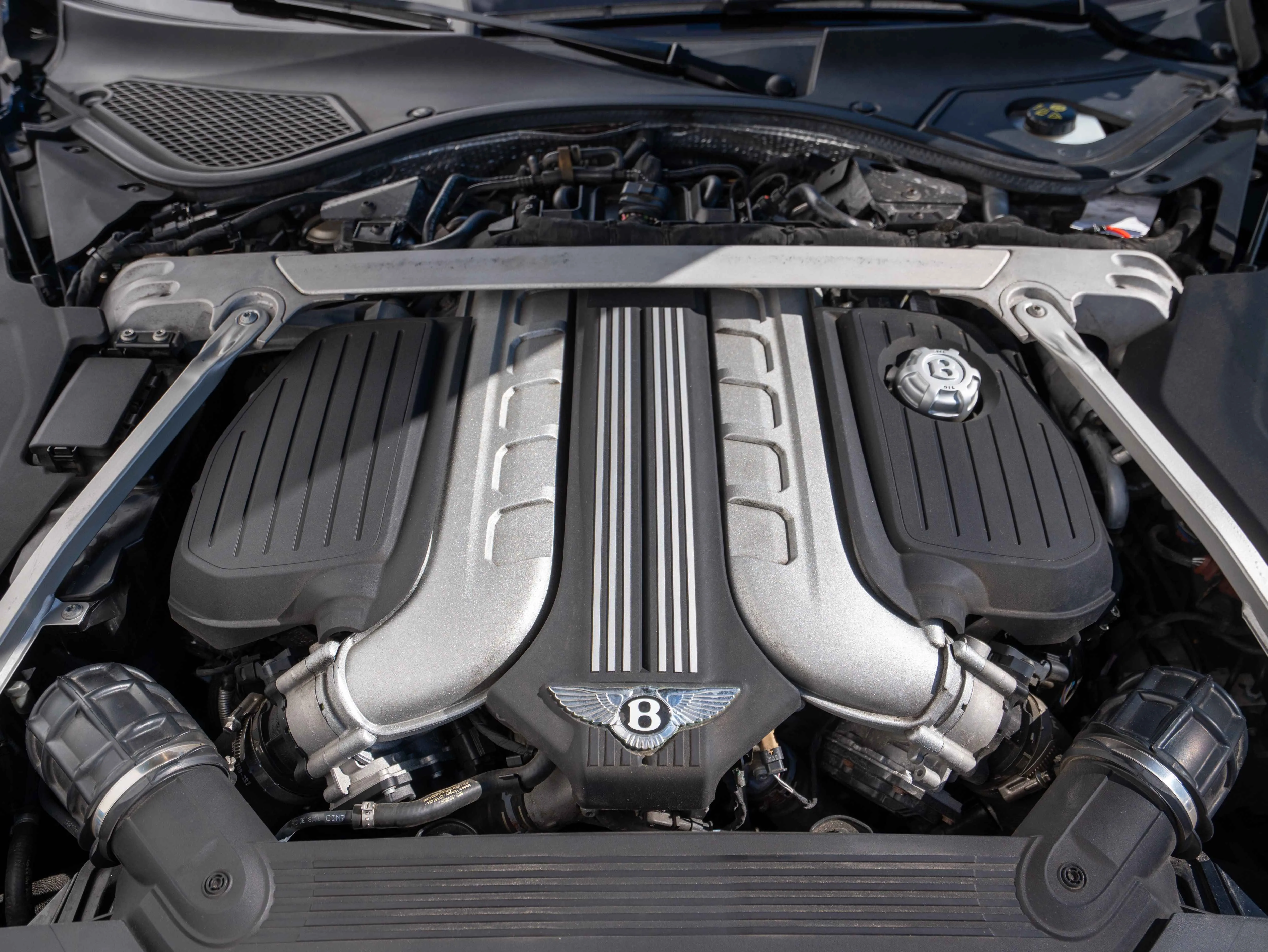 2018 Bentley Continental GT W12, 8/30