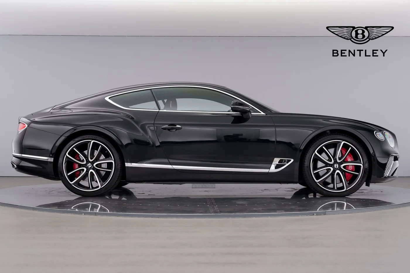 2018 Bentley Continental GT W12 angeboten von einer Vertragshändlergruppe in Hatfield, Vereinigtes Königreich, Foto 3 von 22