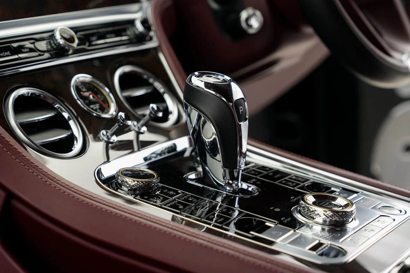 2018 Bentley Continental GT W12 angeboten von einer Vertragshändlergruppe in Hatfield, Vereinigtes Königreich, Foto 13 von 22