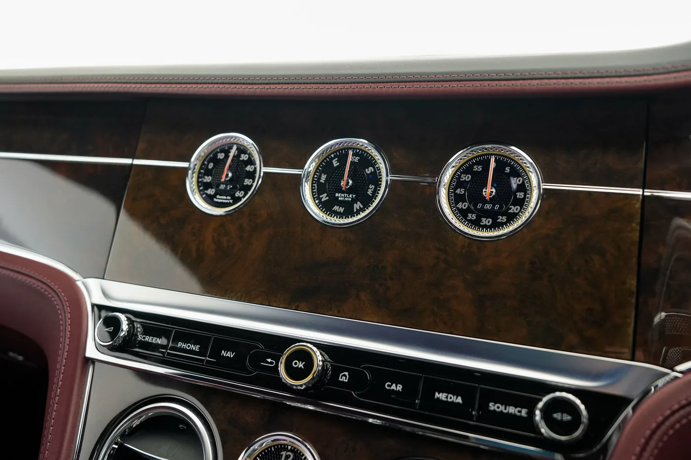 2018 Bentley Continental GT W12 angeboten von einer Vertragshändlergruppe in Hatfield, Vereinigtes Königreich, Foto 22 von 22
