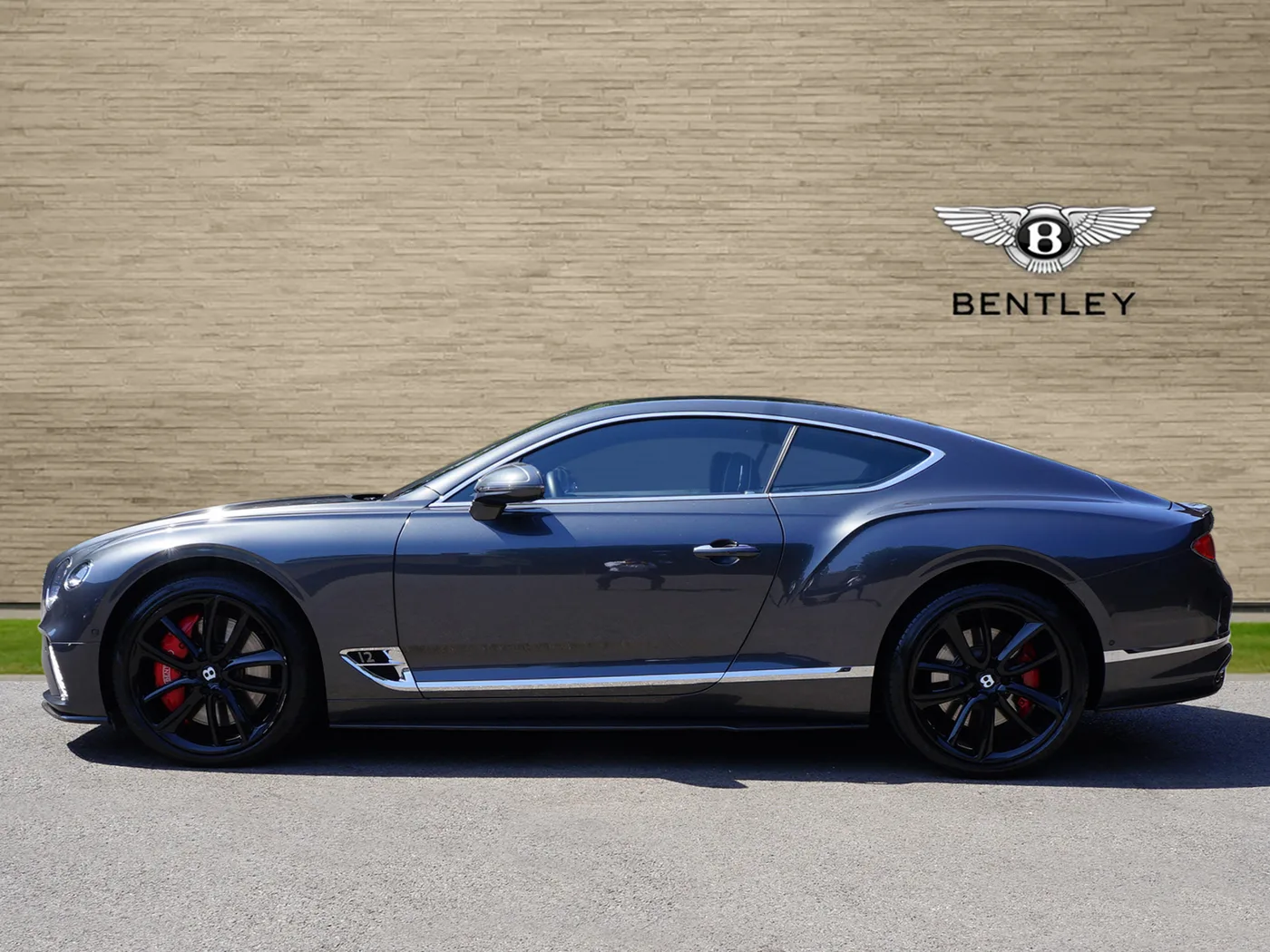 2018 Bentley Continental GT W12 angeboten von einer Vertragshändlergruppe in Ripley, Vereinigtes Königreich, Foto 5 von 25