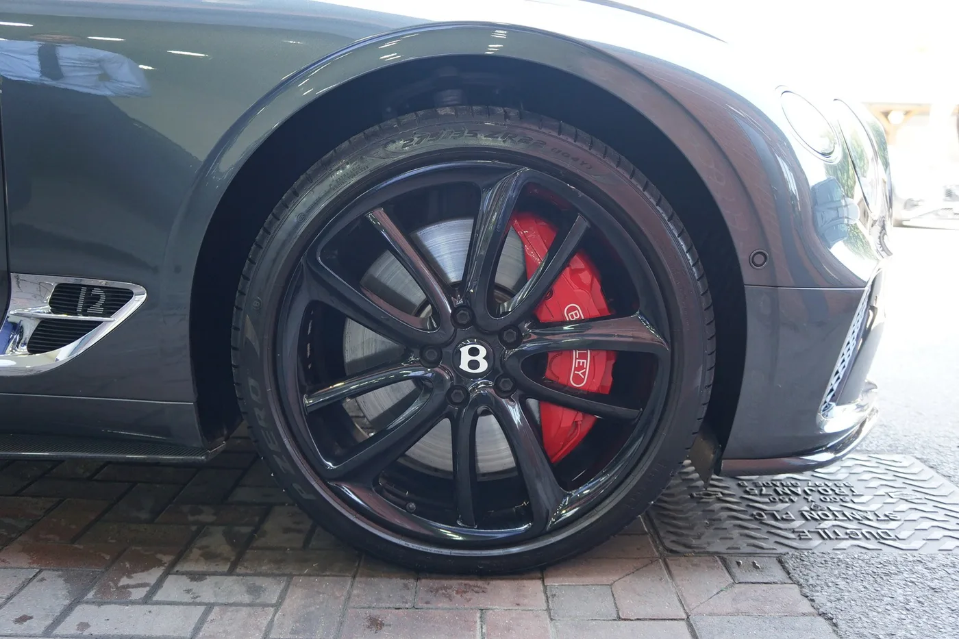 2018 Bentley Continental GT W12 angeboten von einer Vertragshändlergruppe in Ripley, Vereinigtes Königreich, Foto 6 von 25