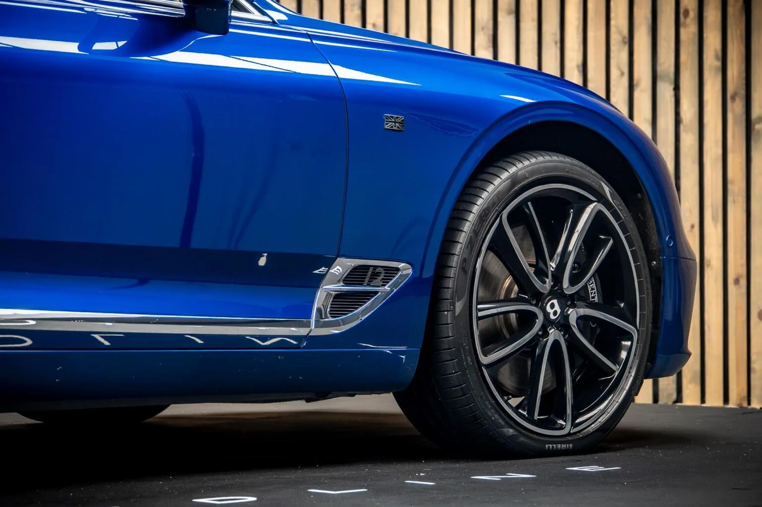 2018 Bentley Continental GT W12 First Edition, 13/30