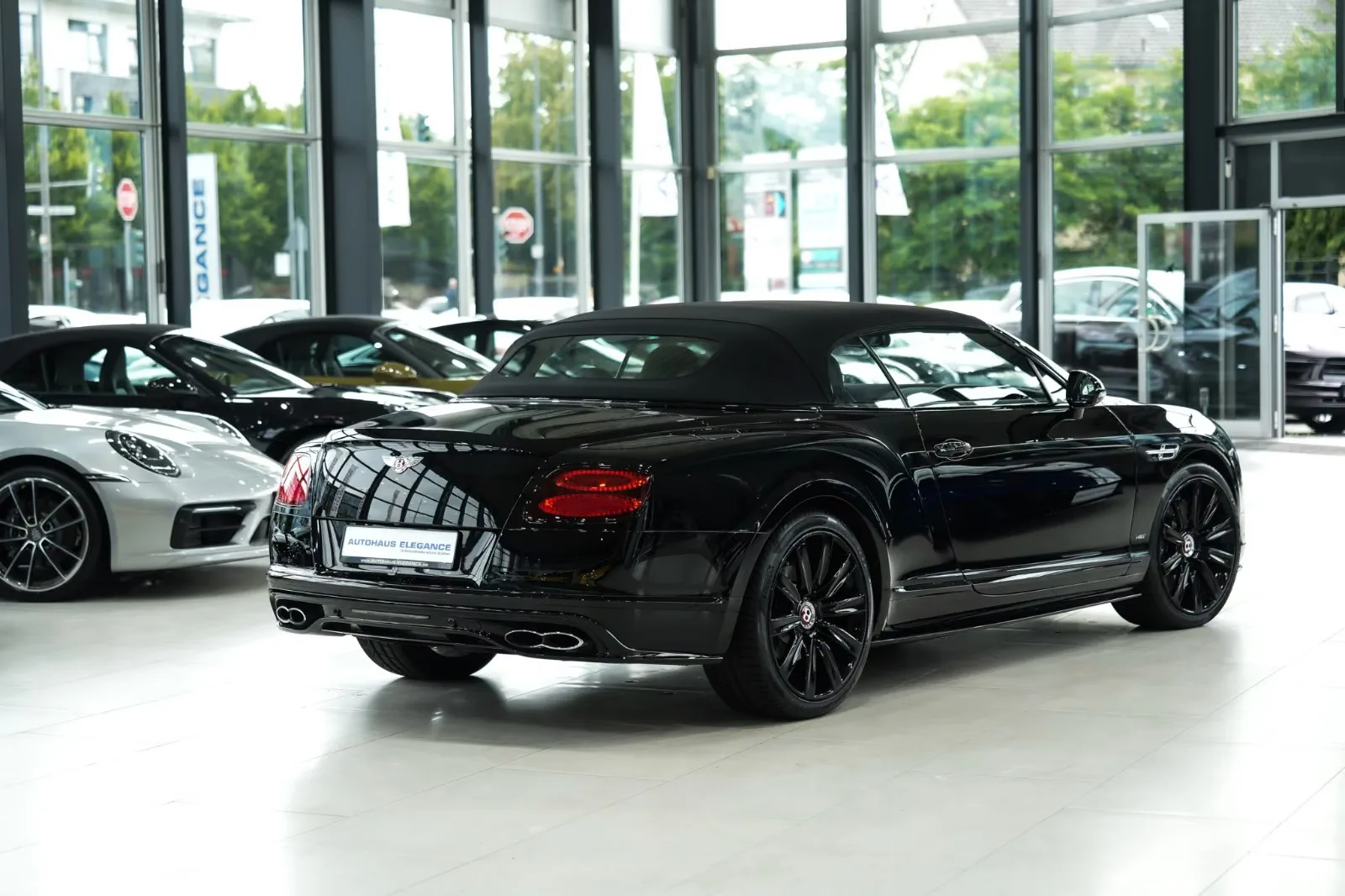 2018 Bentley Continental GTC V8 S Diamond Edition, 8/30