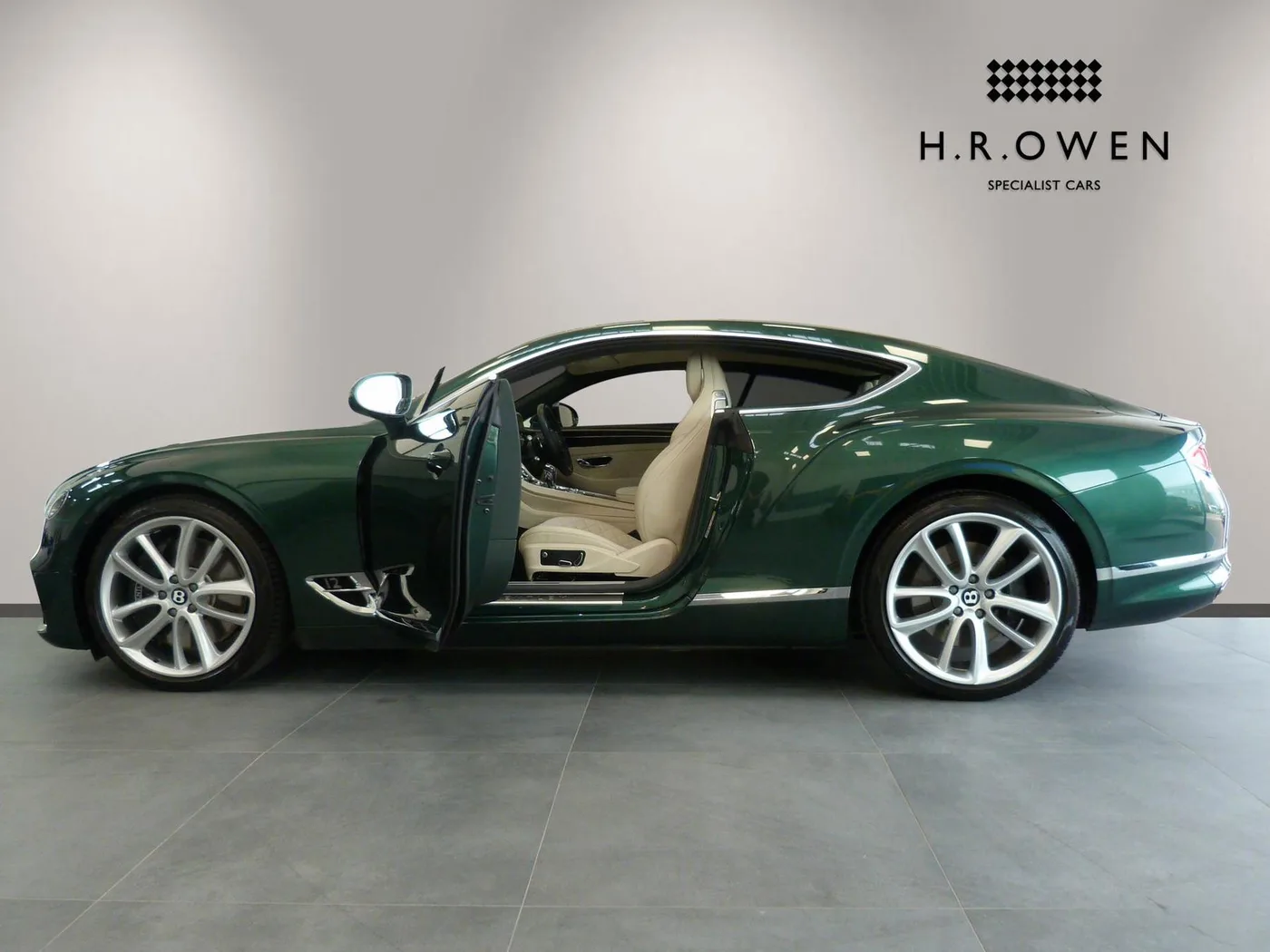 2018 Bentley Continental GTC W12 offered by a franchised dealer group in Cheltenham, United Kingdom, photo 7 of 25