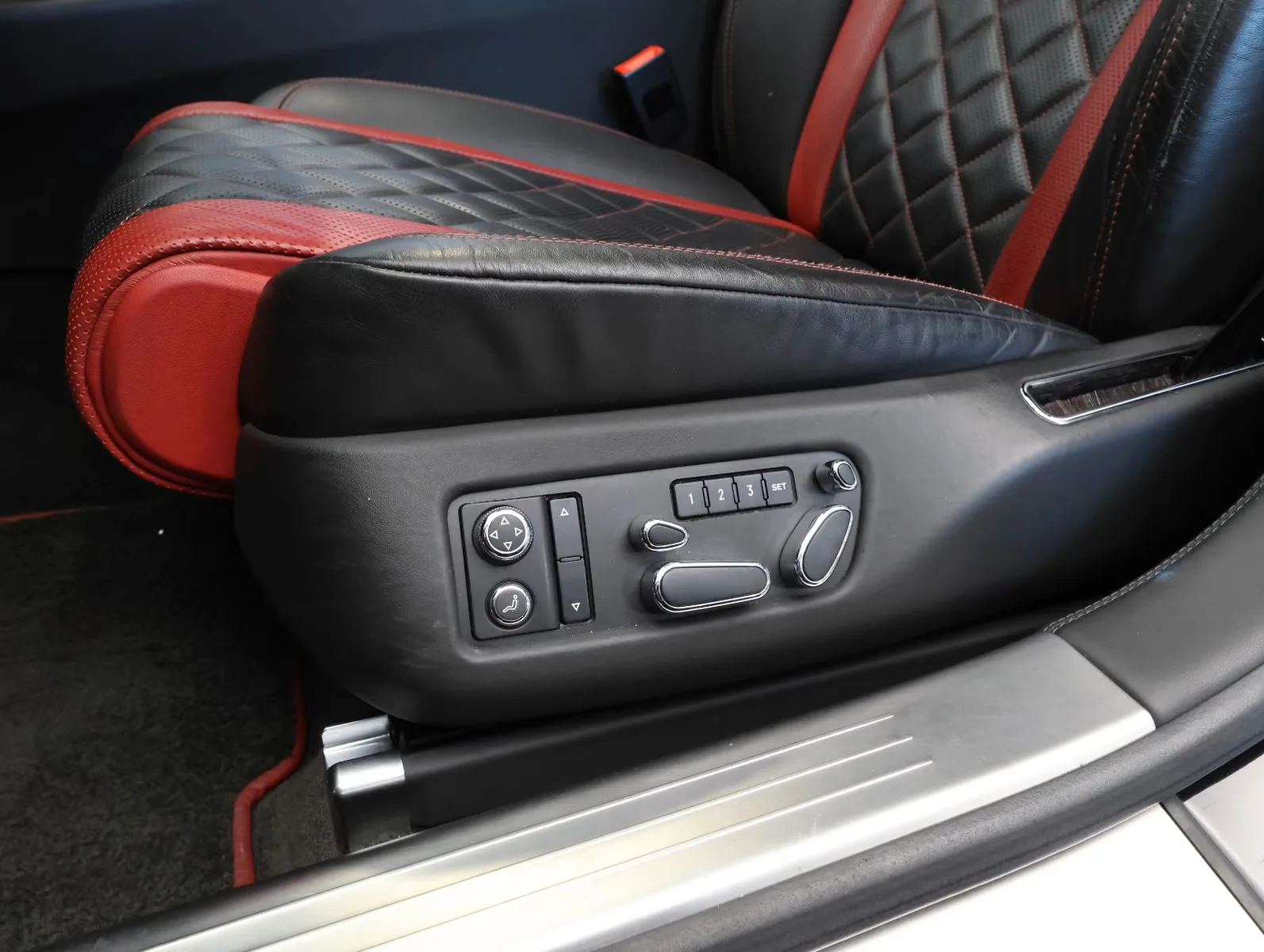 2018 Bentley Flying Spur W12 S, 12/25