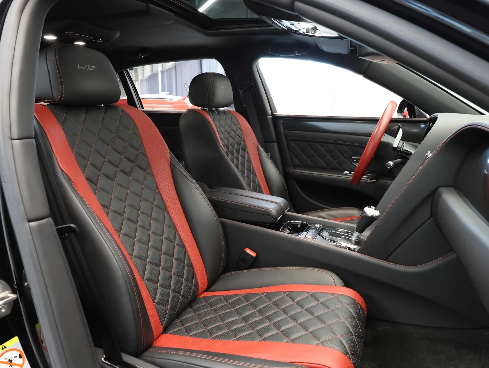 2018 Bentley Flying Spur W12 S, 14/25