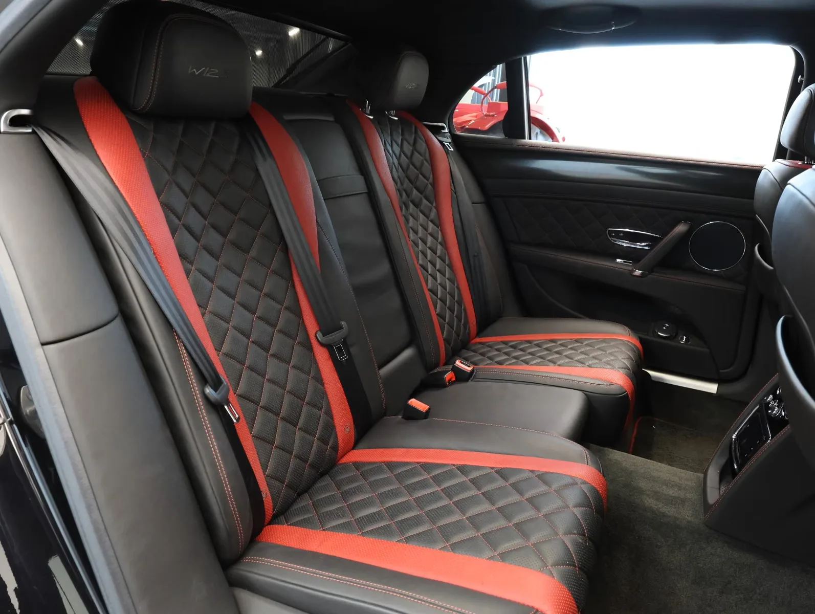 2018 Bentley Flying Spur W12 S, 15/25