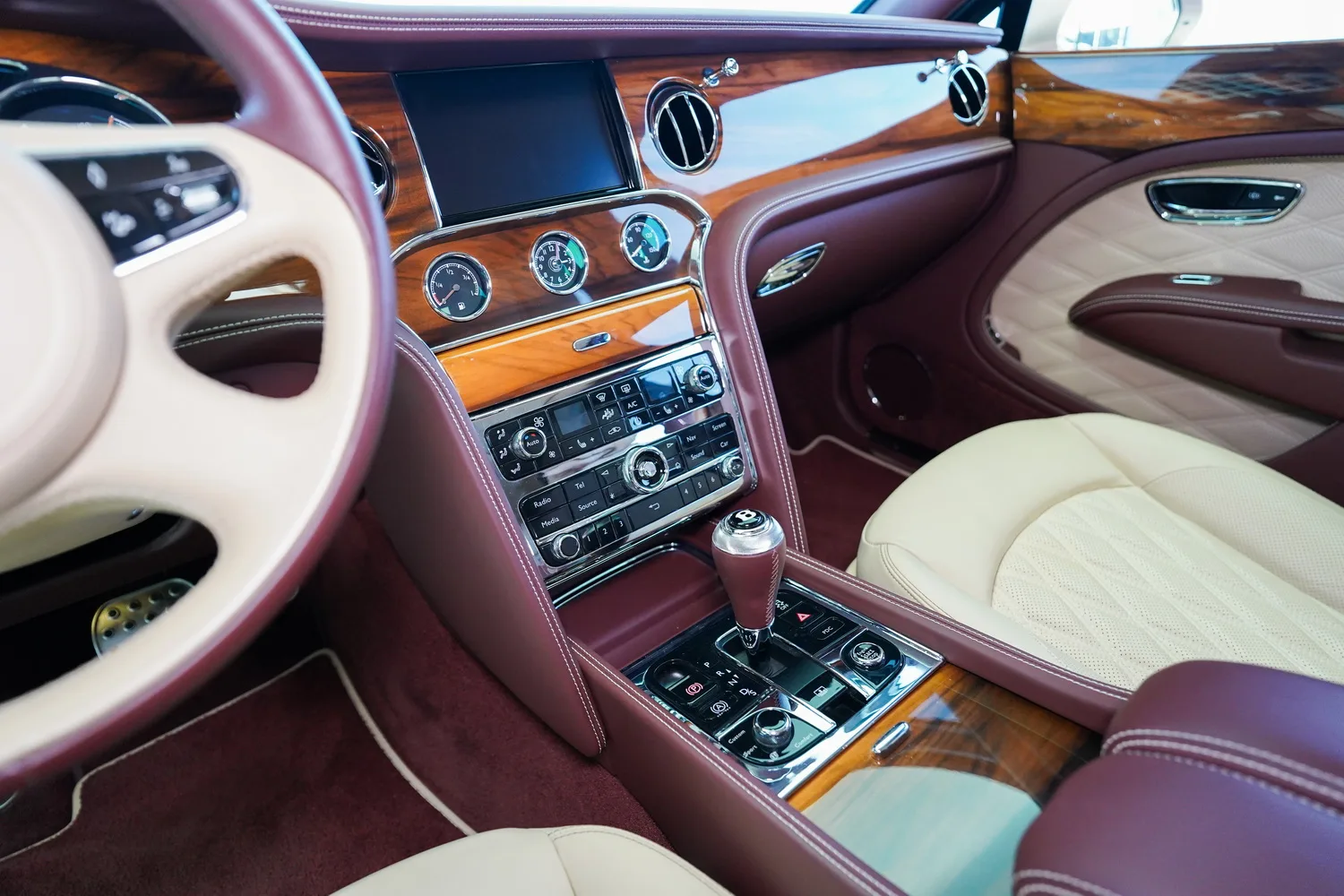 2018 Bentley Mulsanne Mulliner, 9/17