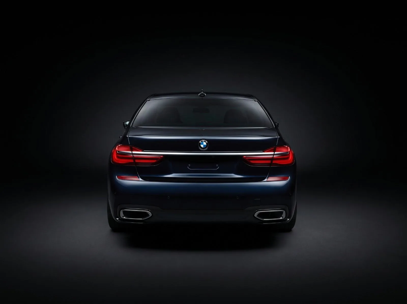 2018 BMW 740i M Sport, 5/14