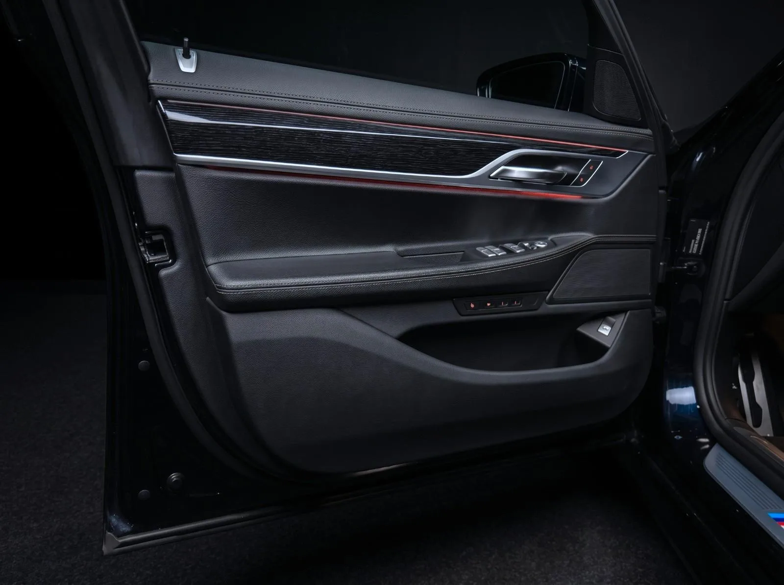 2018 BMW 740i M Sport, 12/14