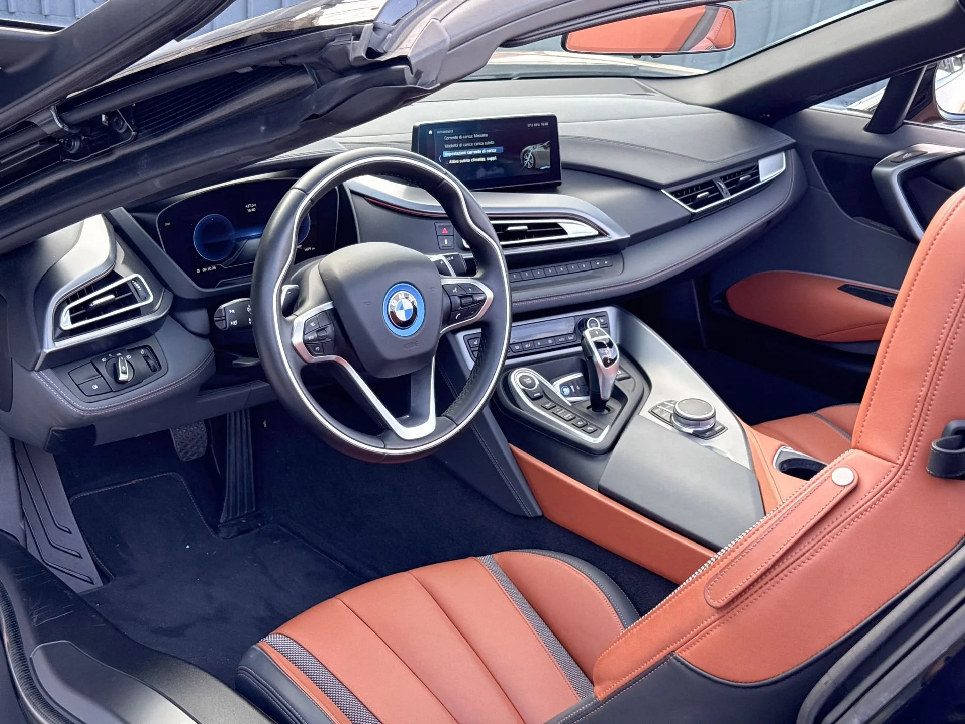 2018 BMW i8 Roadster, 8/16
