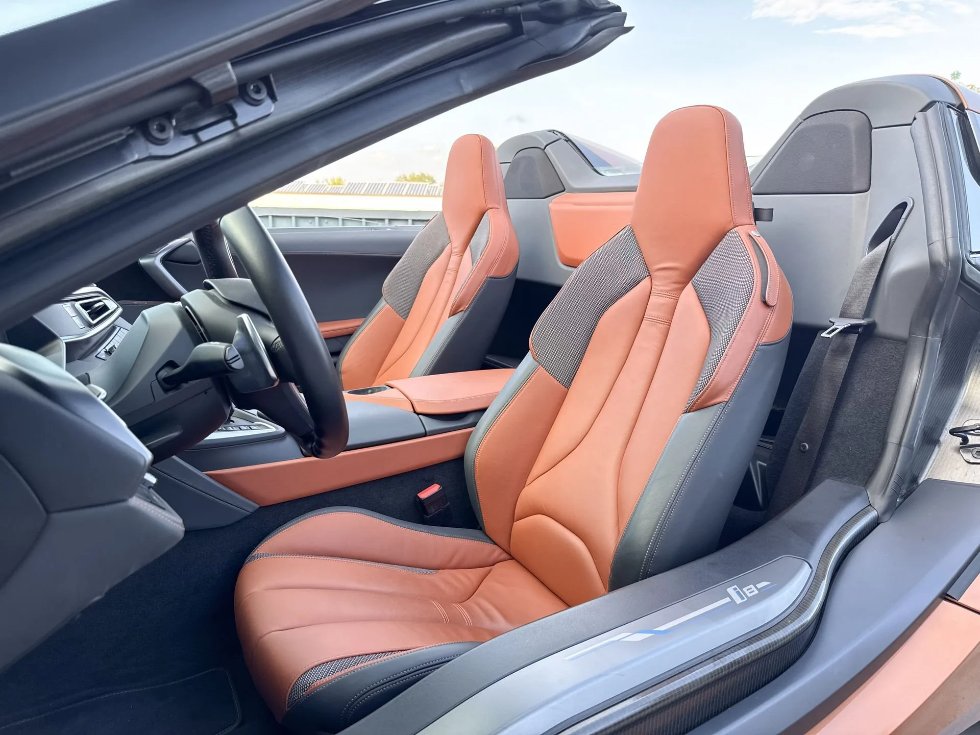 2018 BMW i8 Roadster, 9/16