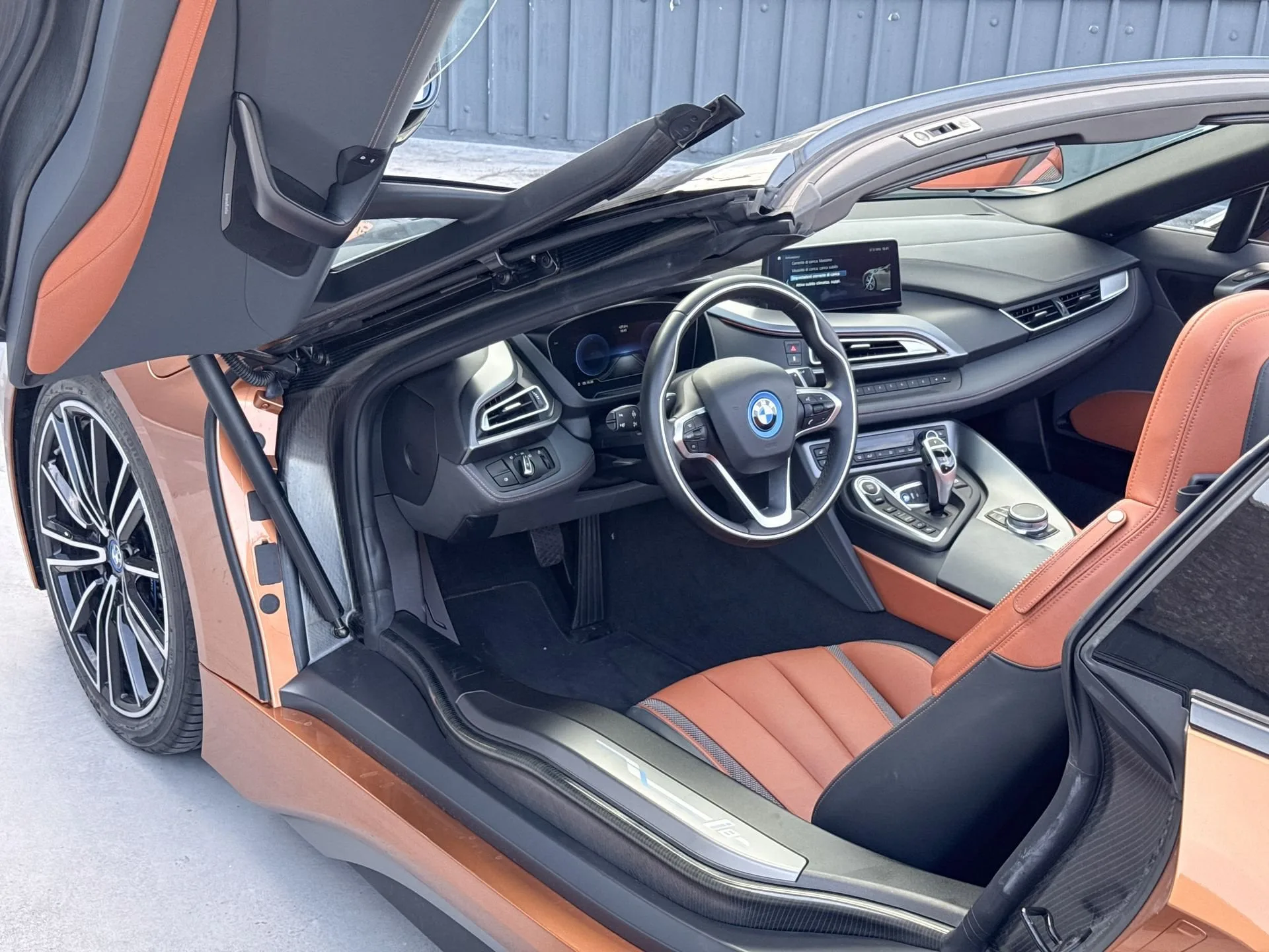 2018 BMW i8 Roadster, 10/16