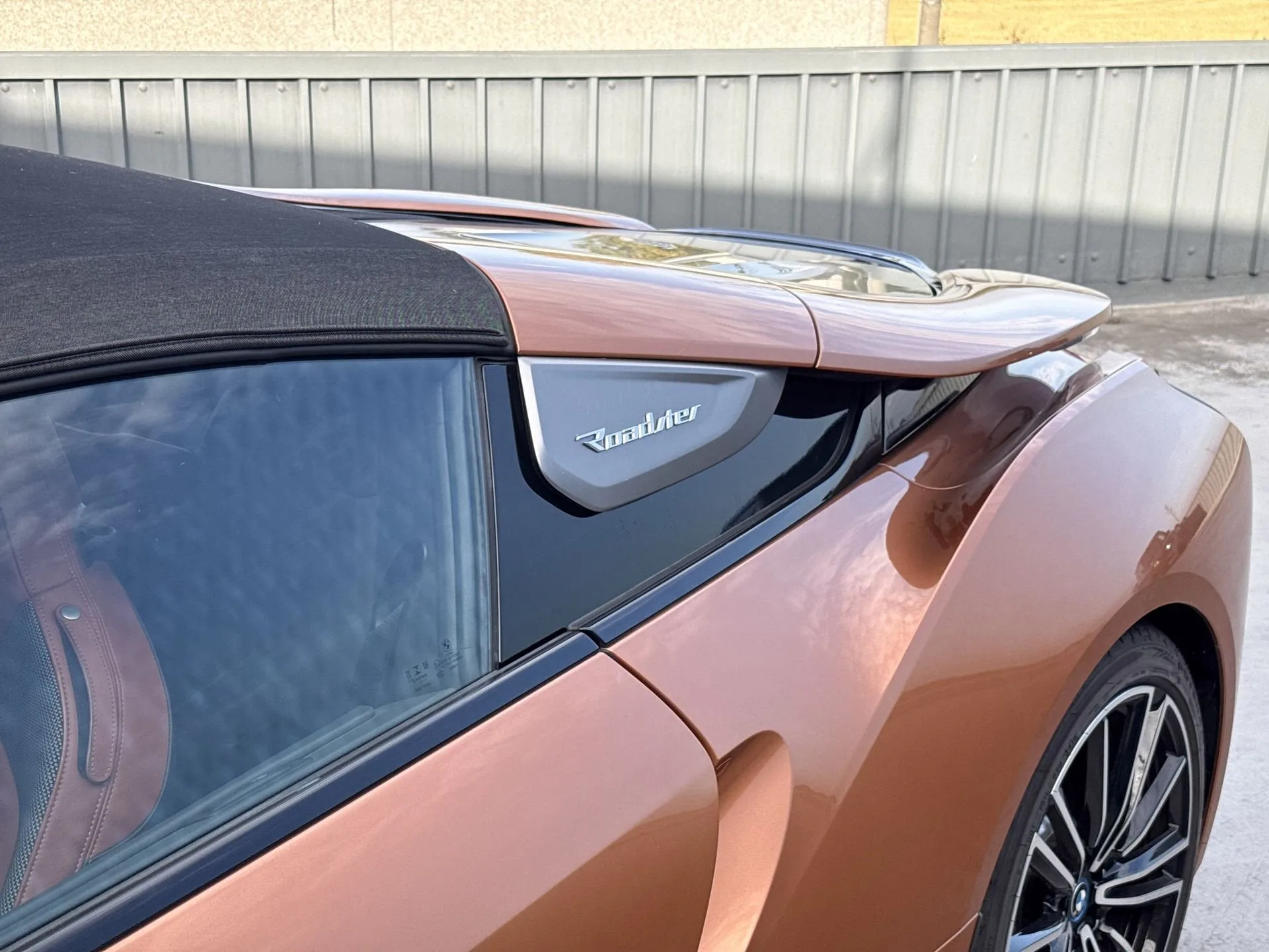 2018 BMW i8 Roadster, 12/16