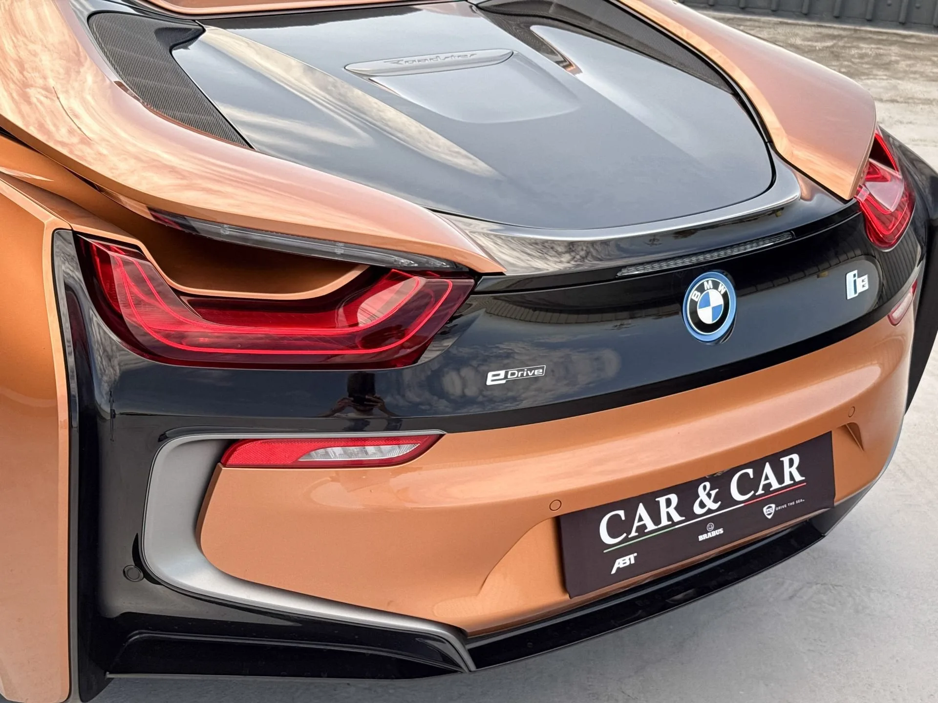 2018 BMW i8 Roadster, 16/16