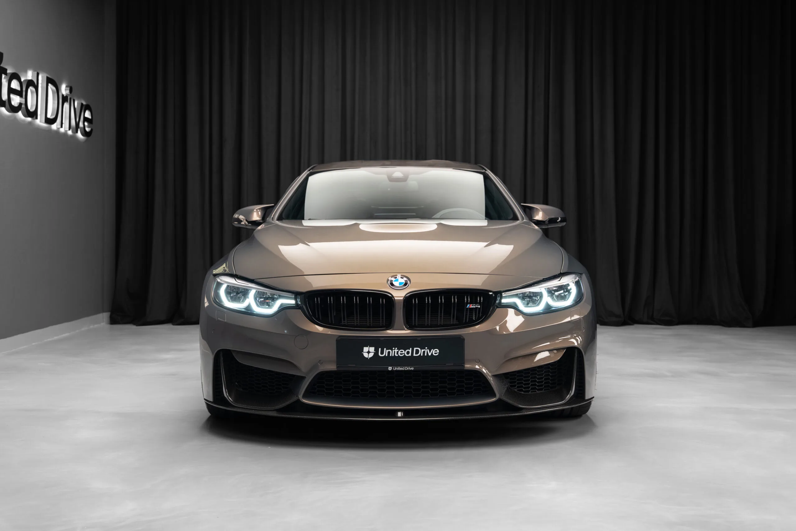 2018 BMW M4 Competition, 2/30