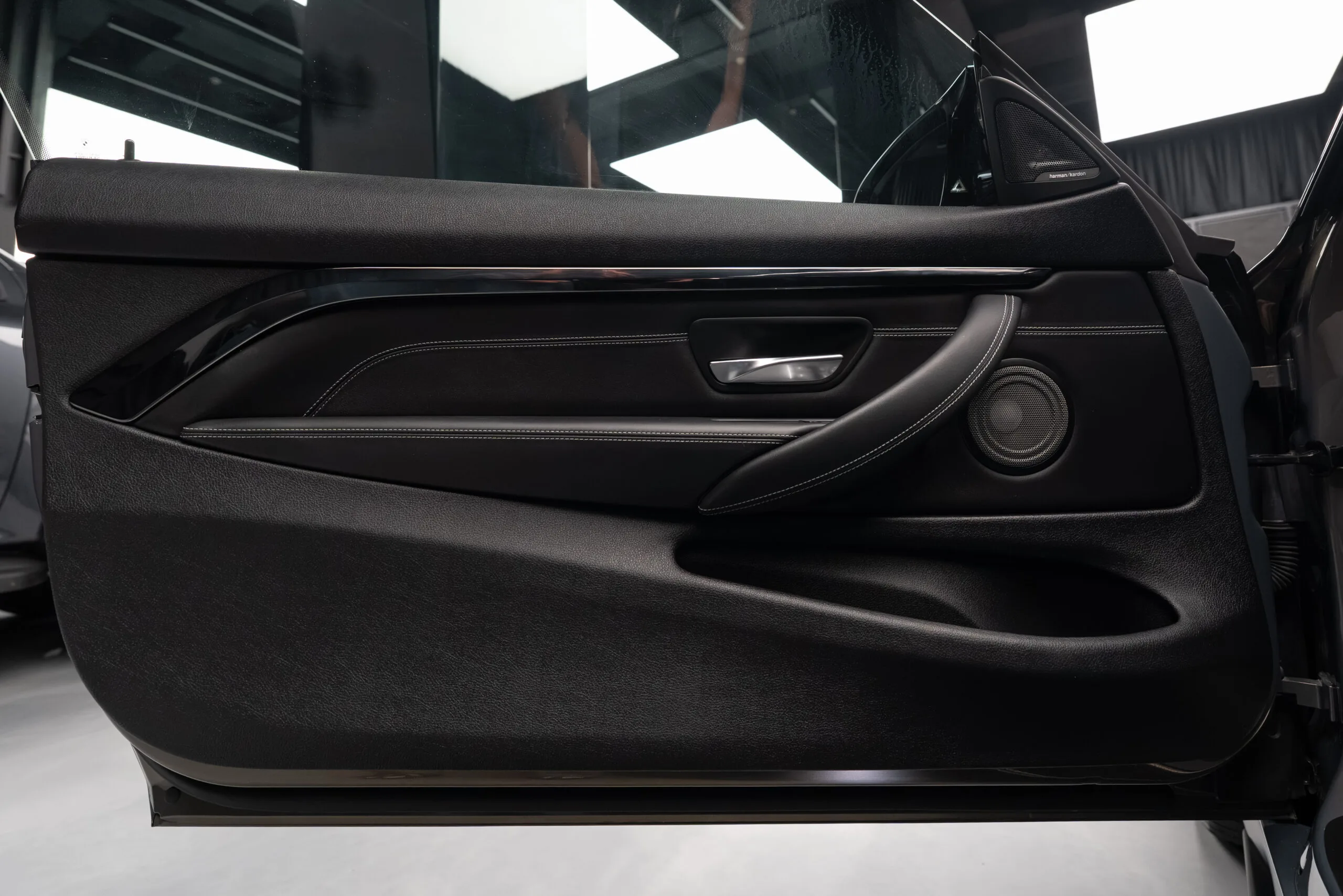 2018 BMW M4 Competition, 11/30