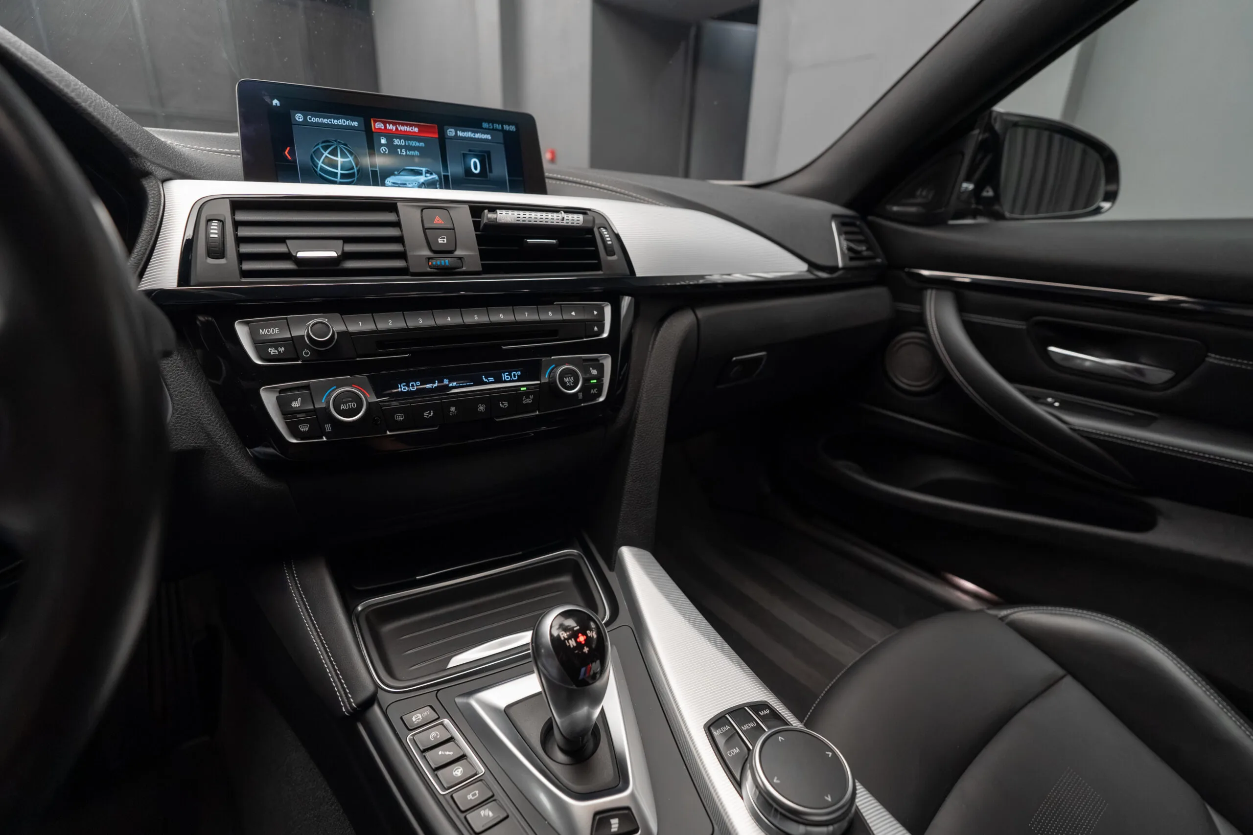 2018 BMW M4 Competition, 20/30