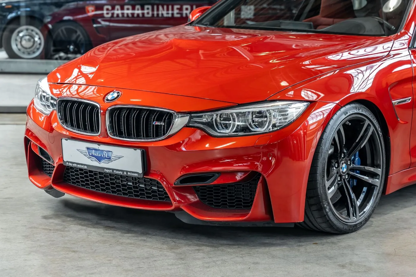 2018 BMW M4 Coupé proposée par un concessionnaire spécialisé à Neuss, Allemagne, photo 8 sur 25