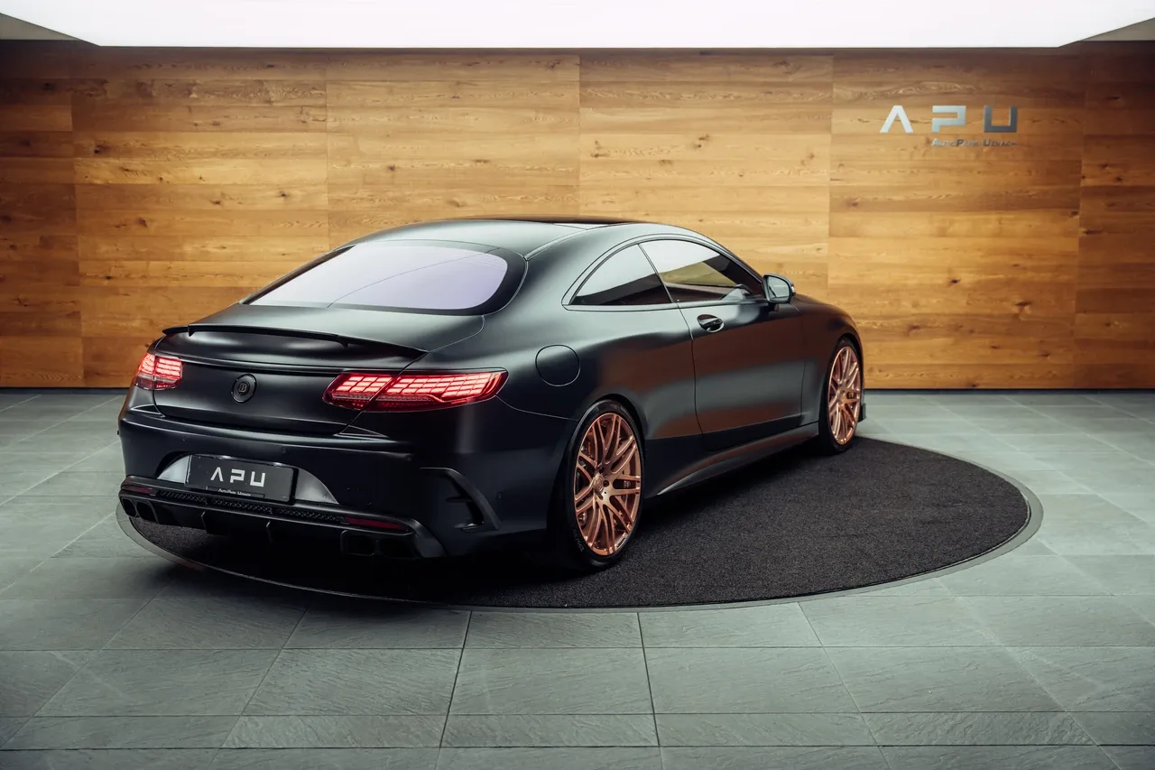 2018 BRABUS Rocket 900 proposée par un concessionnaire spécialisé à Uznach, Suisse, photo principale