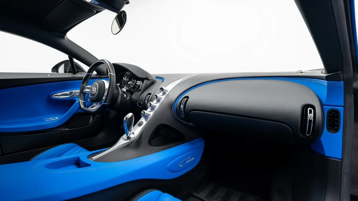 2018 Bugatti Chiron offered by a specialist dealer in Dubai, United Arab Emirates, photo 17 of 25