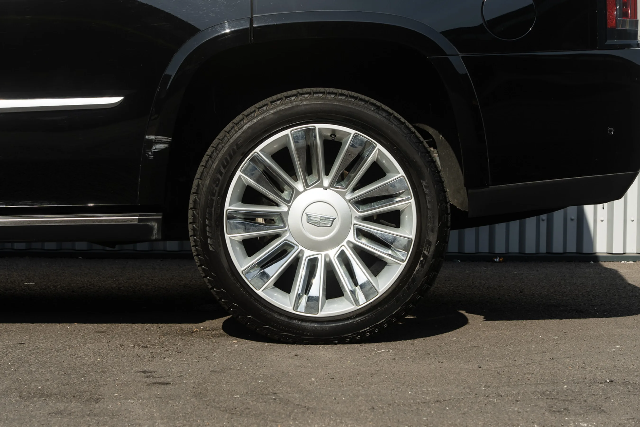 2018 Cadillac Escalade Platinum, 9/30